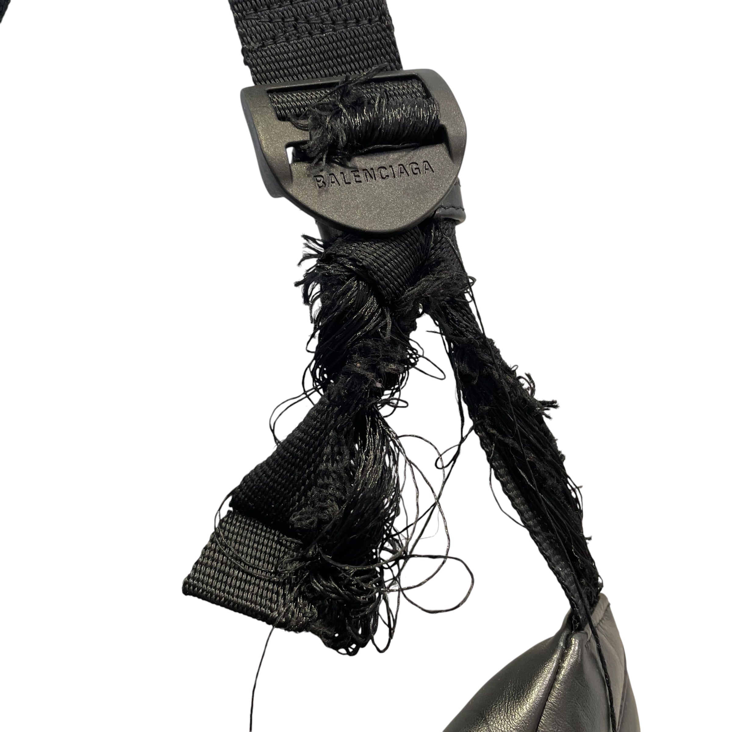BALENCIAGA/Fanny Pack/Leather/BLK/PUFFY LEATHER BELTPACK view 4