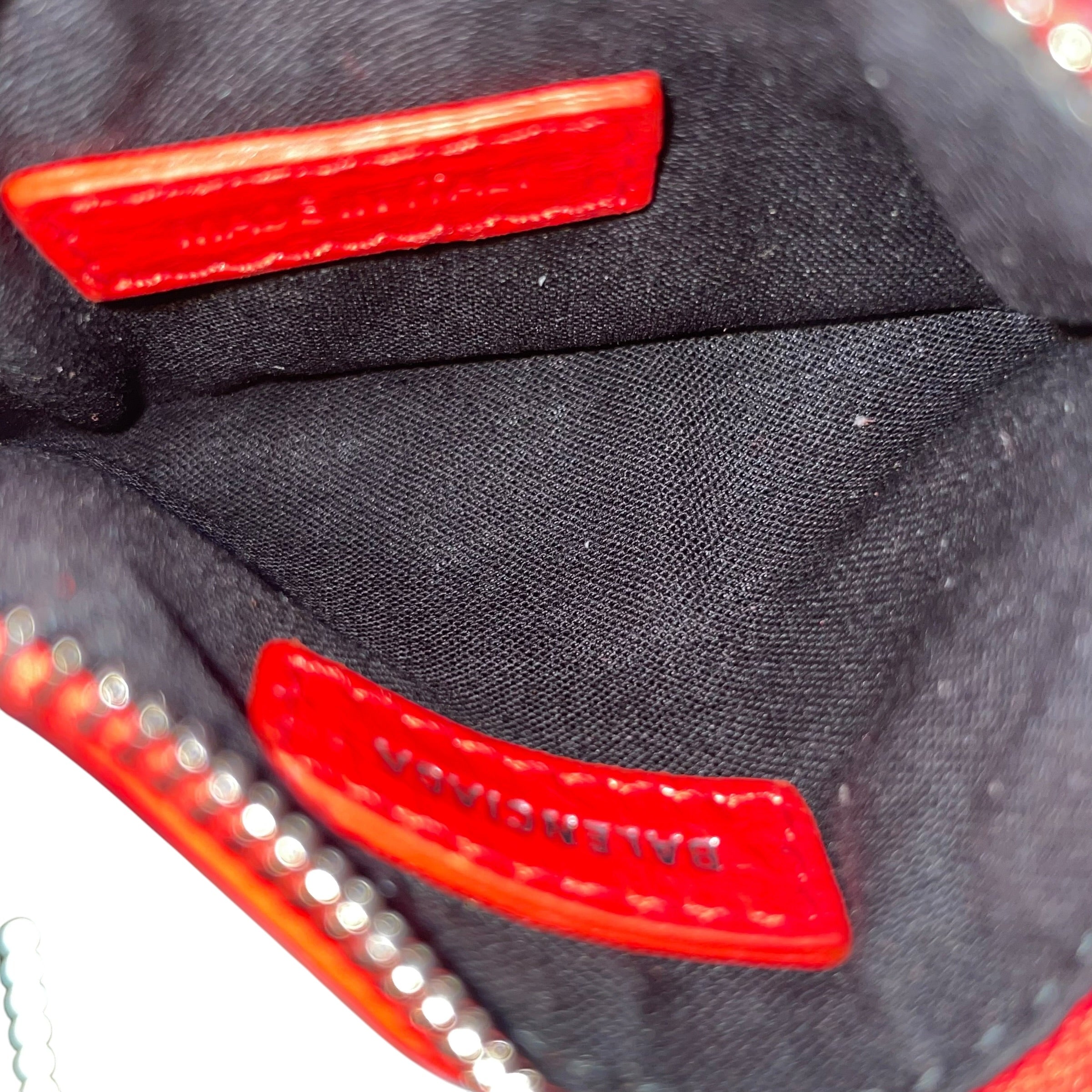 BALENCIAGA/Wallet/Leather/RED/cagole red wallet view 3