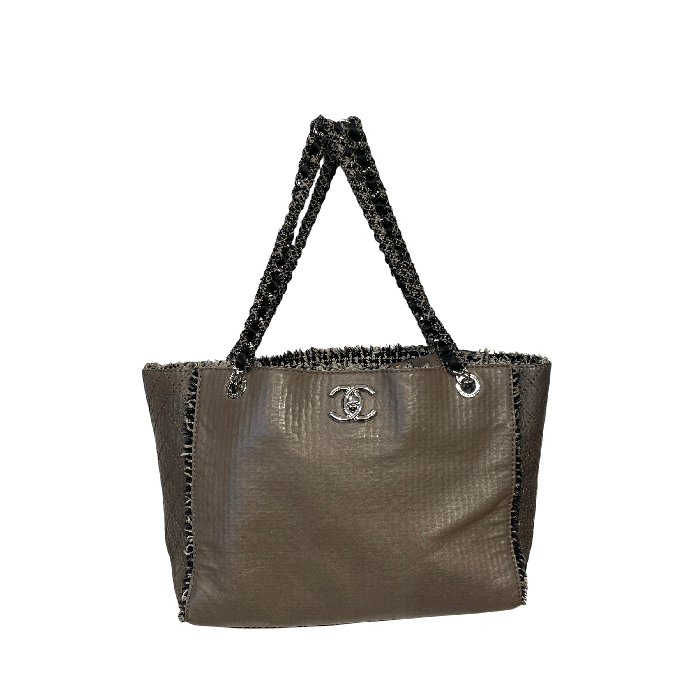 CHANEL/Tote Bag/Leather/BRW/TWEED HANDLE & INNER LINING view 1