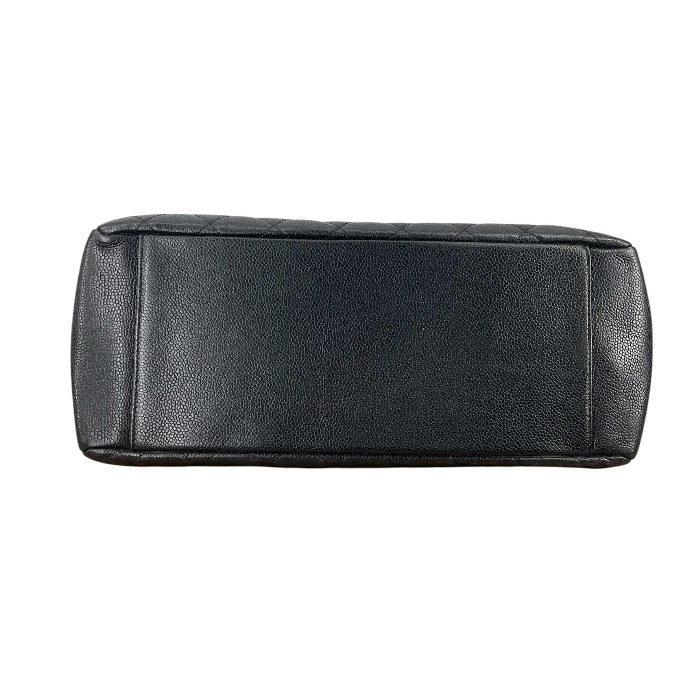 CHANEL/Hand Bag/Leather/BLK/QUILTED GOLD HARDWARE view 3