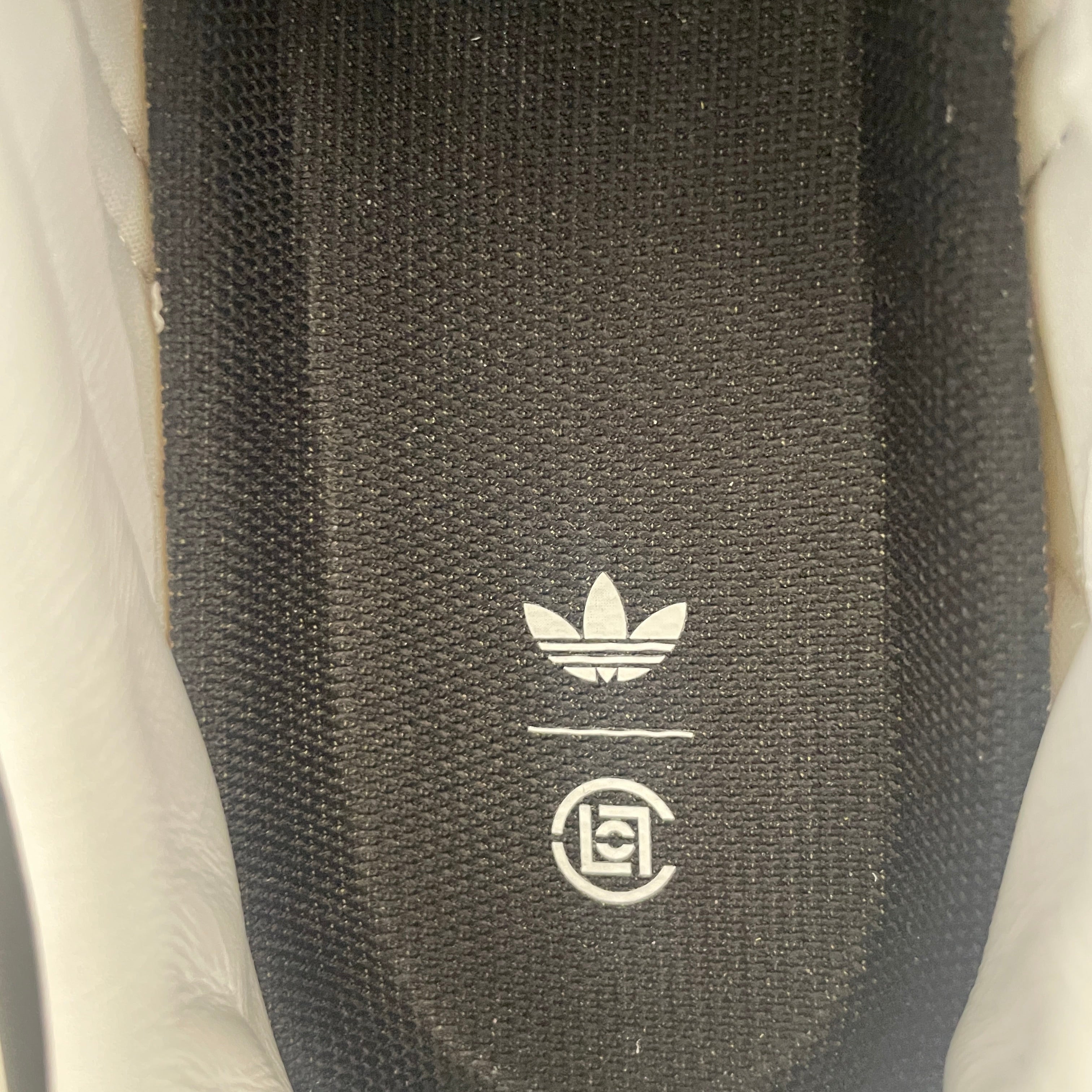 adidas/Low-Sneakers/US 10.5/Cotton/WHT/saMBA view 3