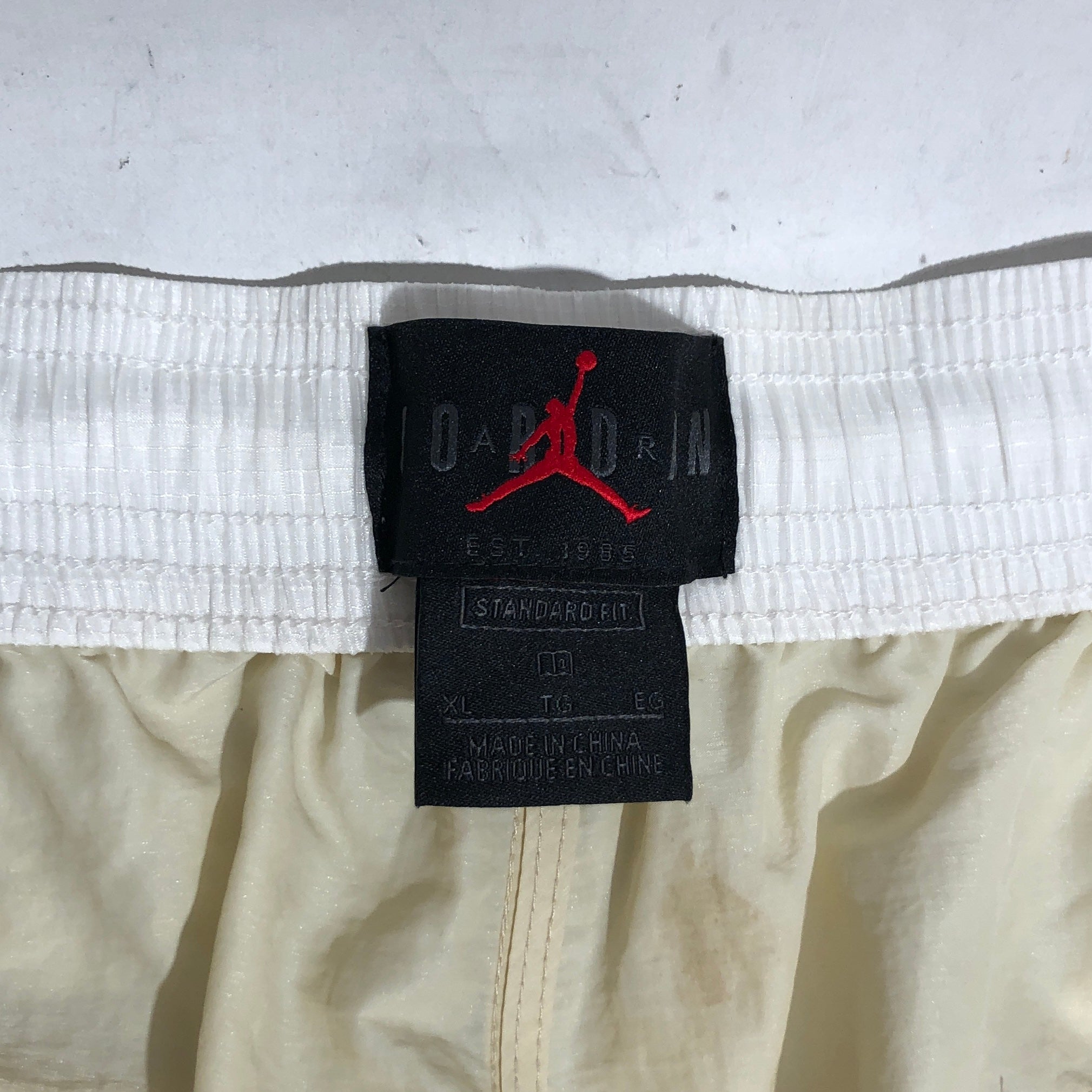 OFF-WHITE/JORDAN BRAND/Pants/XL/Nylon/CRM/Graphic/RED ARROW GRAPHIC rip stop view 3
