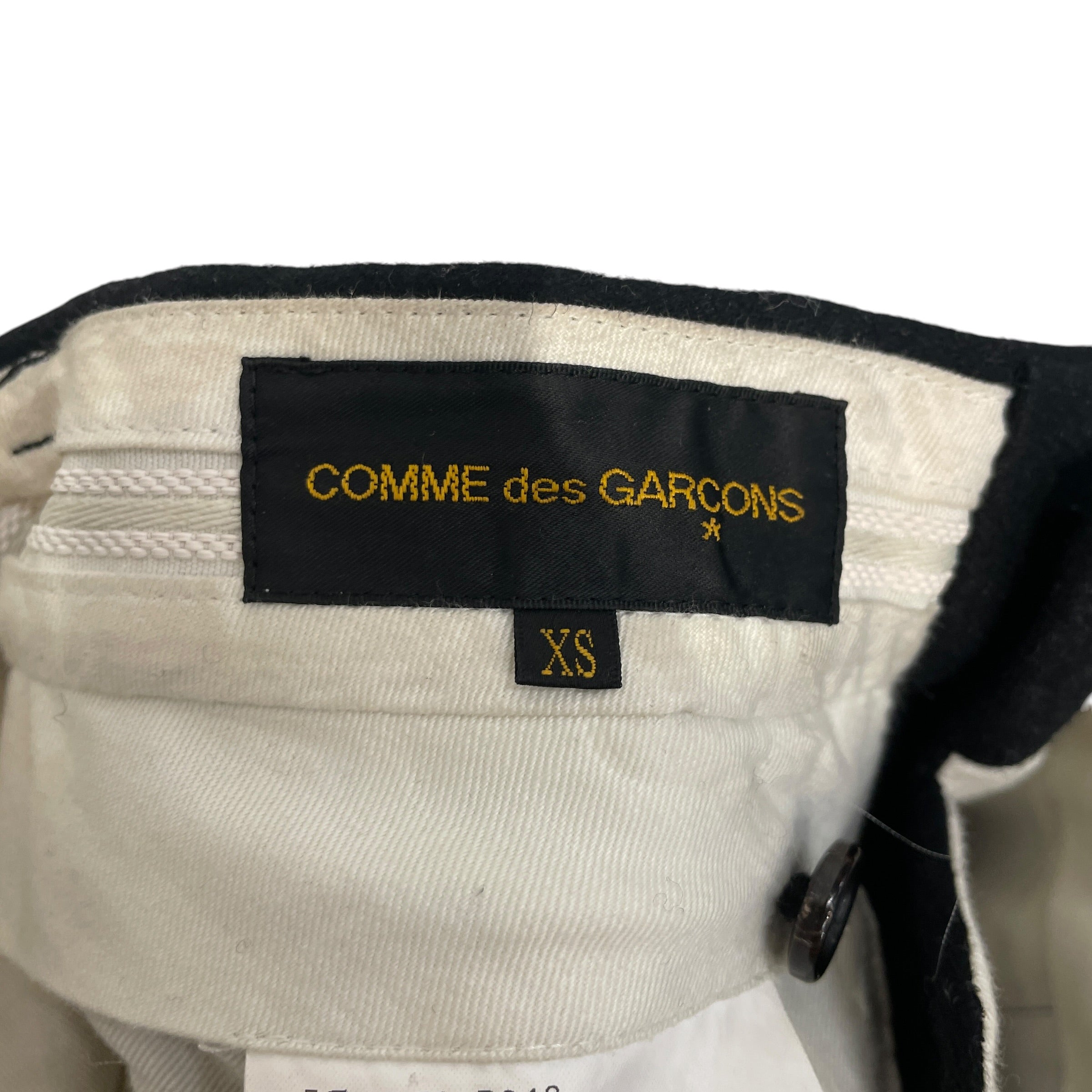COMME des GARCONS/Shorts/XS/Wool/BLK/LAYERED FLOWER ON SIDE view 3