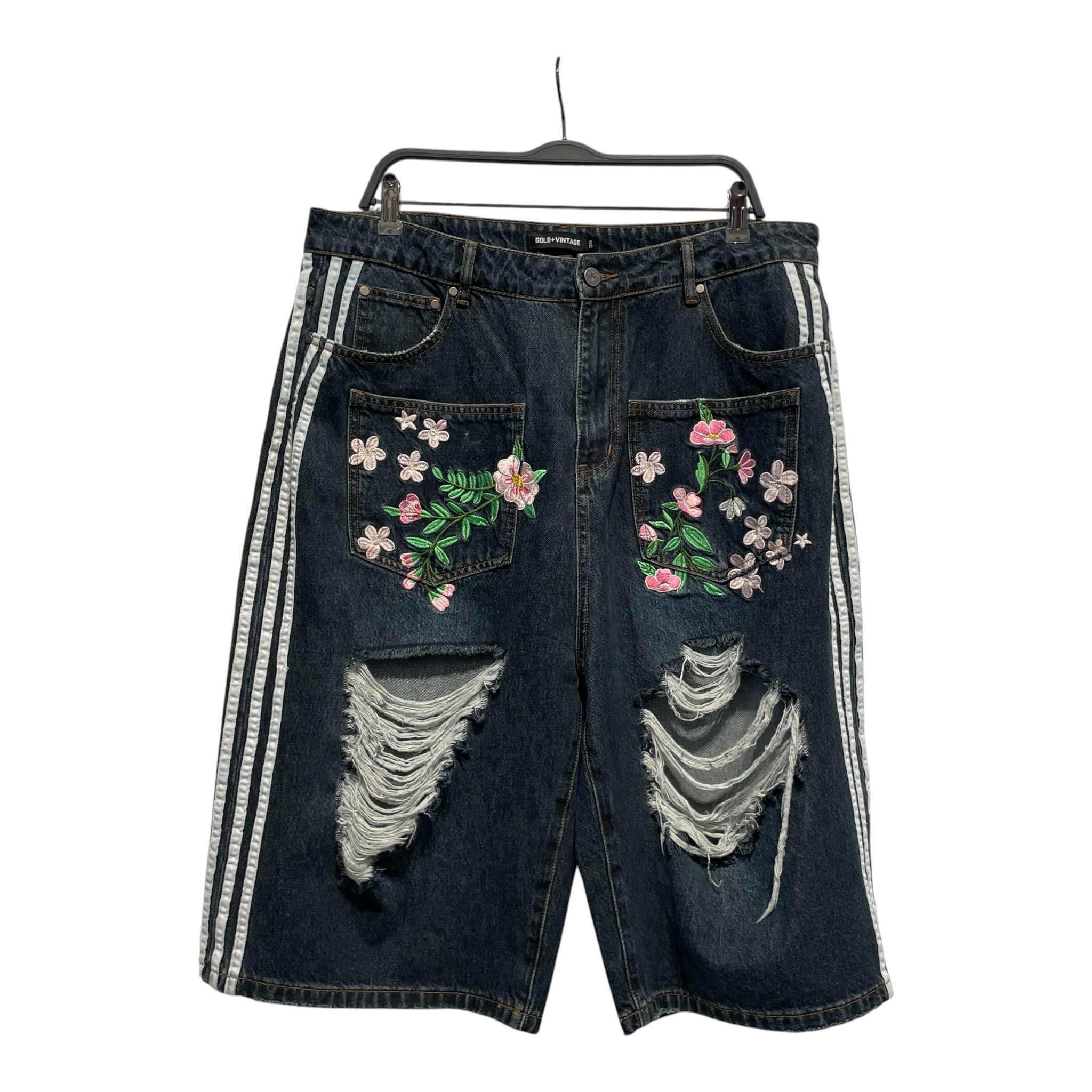 Raspberry Hills/Shorts/36/Cotton/IDG/Floral Embroidery view 1