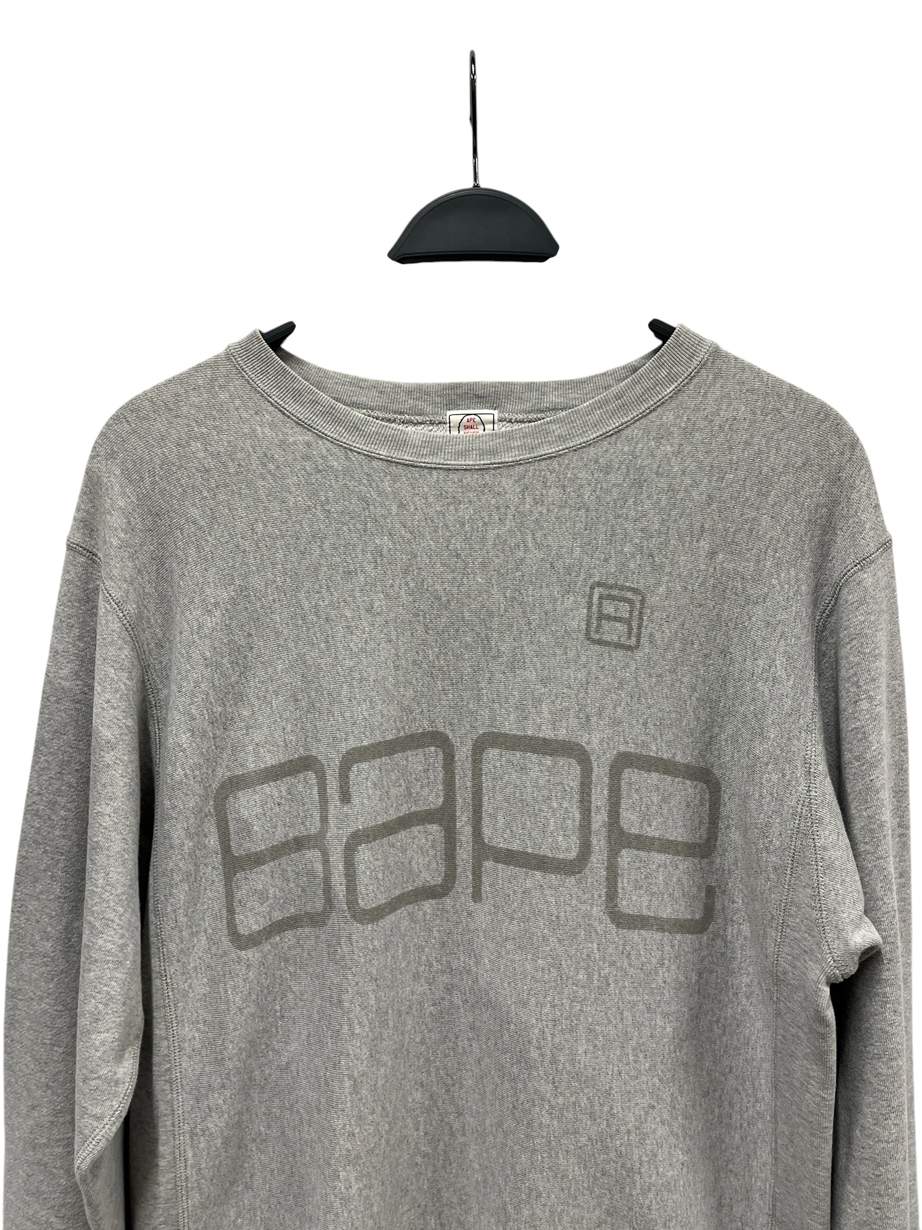 A BATHING APE/Sweatshirt/M/Graphic/Cotton/GRY/Pullover/DIGITAL MONOCHROME LOGO PRINT view 2