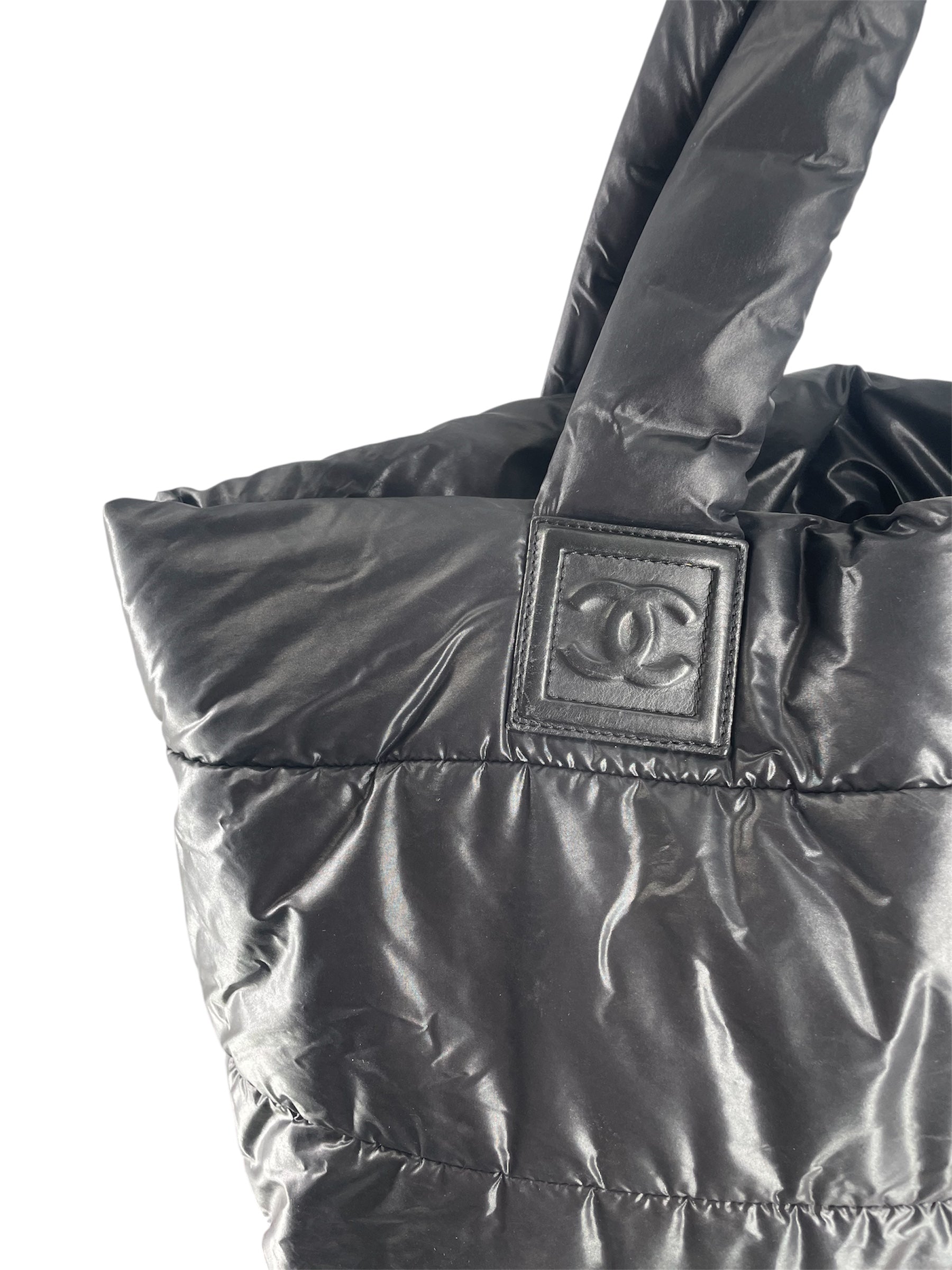 CHANEL/Bag/Nylon/BLK/COCO COCOON view 3