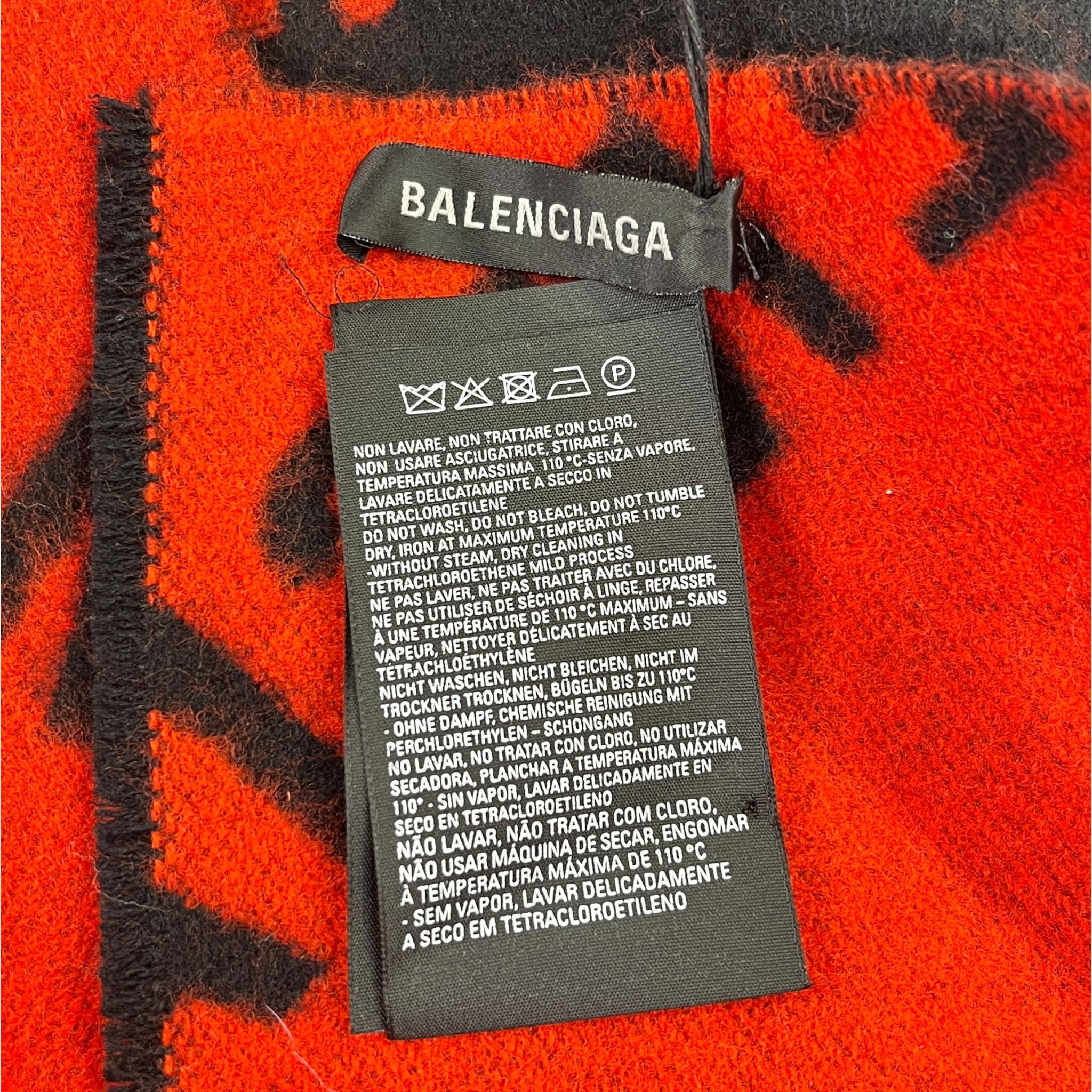 BALENCIAGA/Scarf/Plaid/Cotton/RED/ALL OVER MACRO view 2
