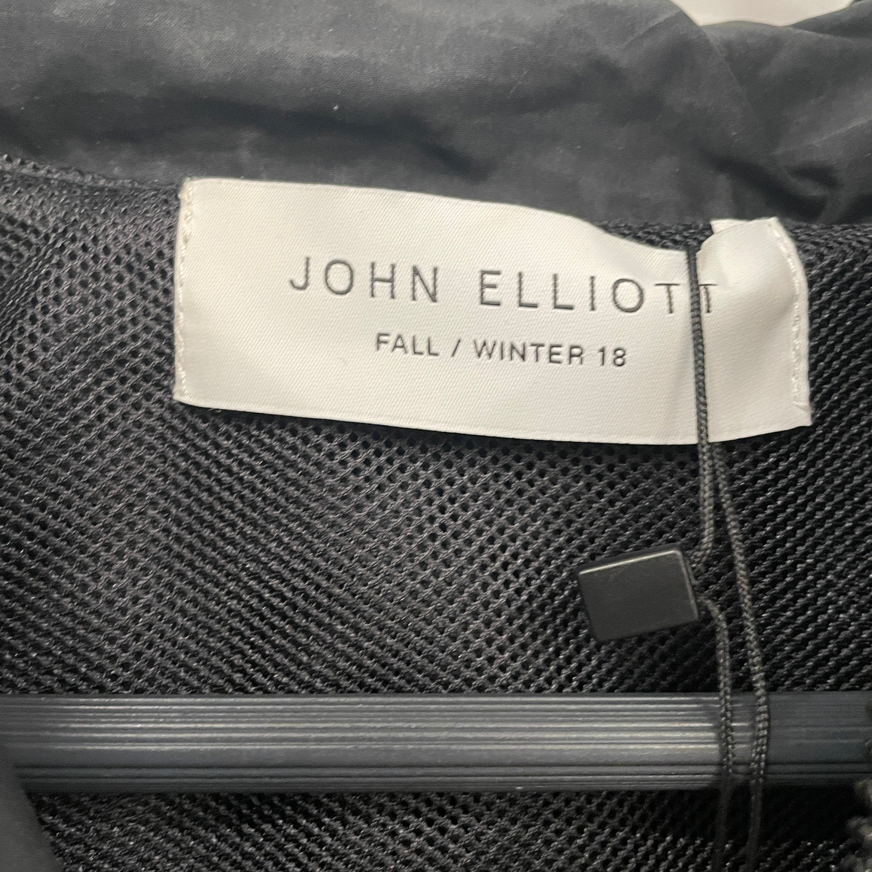 JOHN ELLIOTT/Windbreaker/XS/Nylon/BLK/Black Parachute Windbreaker view 4