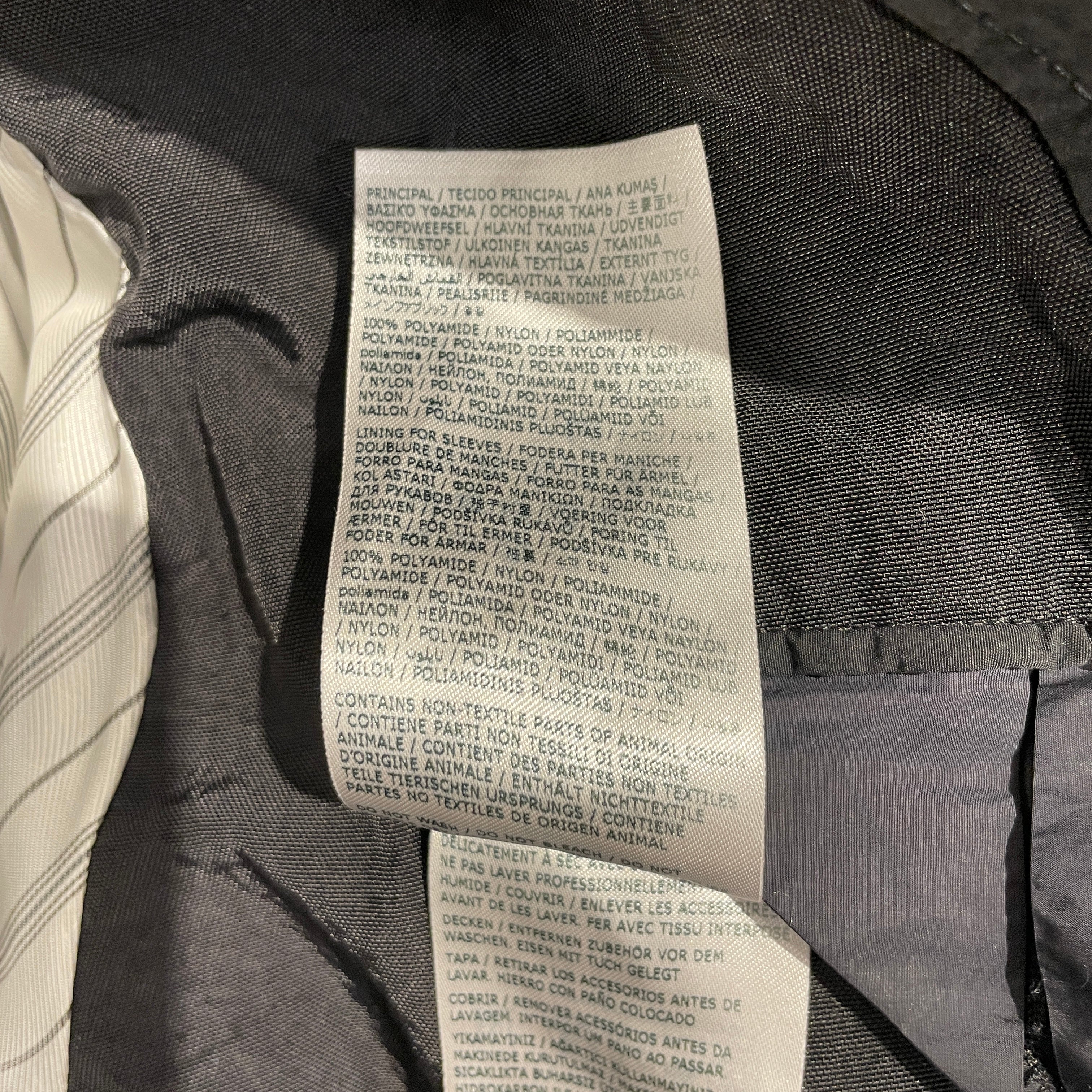 Maison Margiela/Coat/50/Nylon/BLK/HARD HAND PUFF SLEEVE view 4