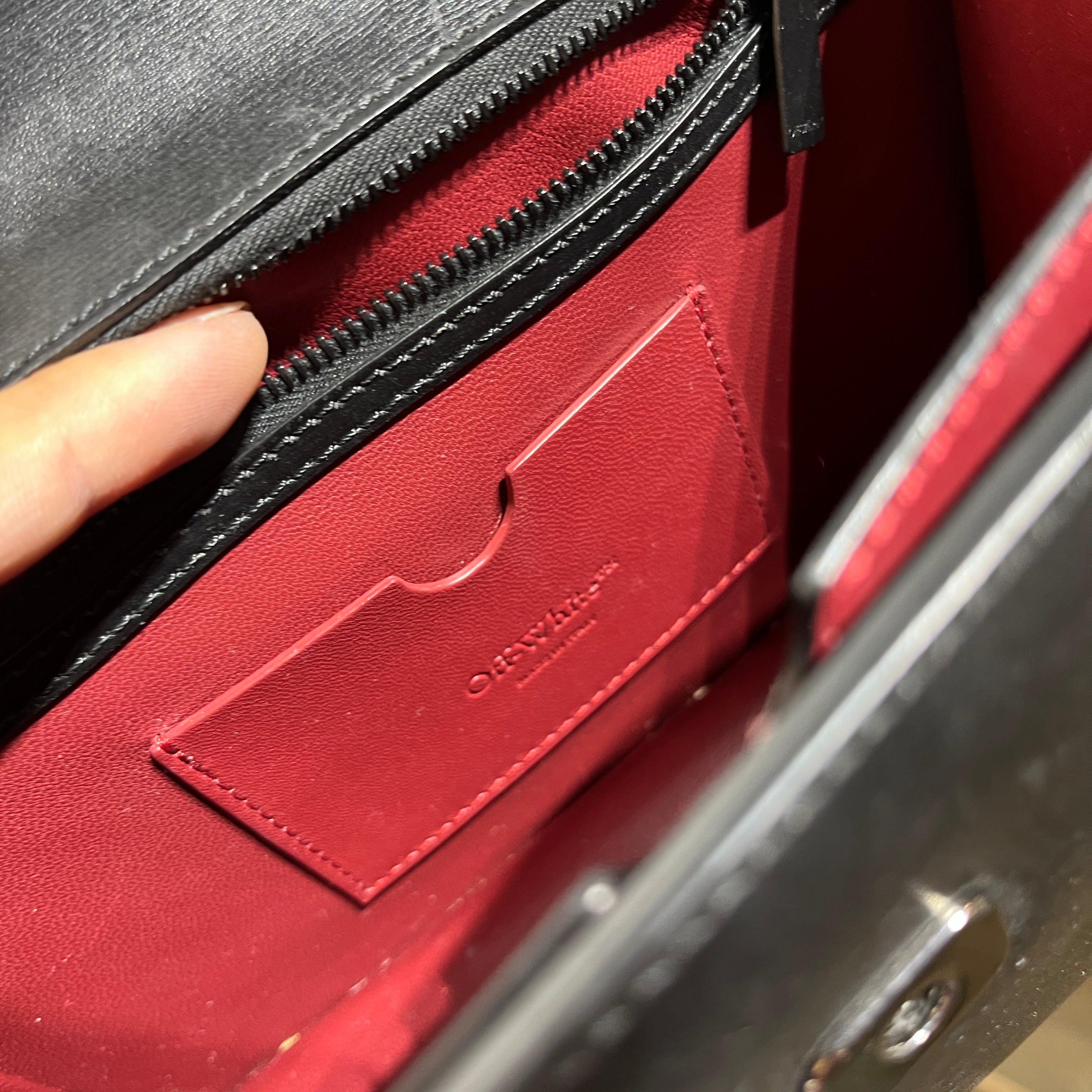 OFF-WHITE/Hand Bag/Leather/BLK/SLIGHT SCUFF/ cross body view 7