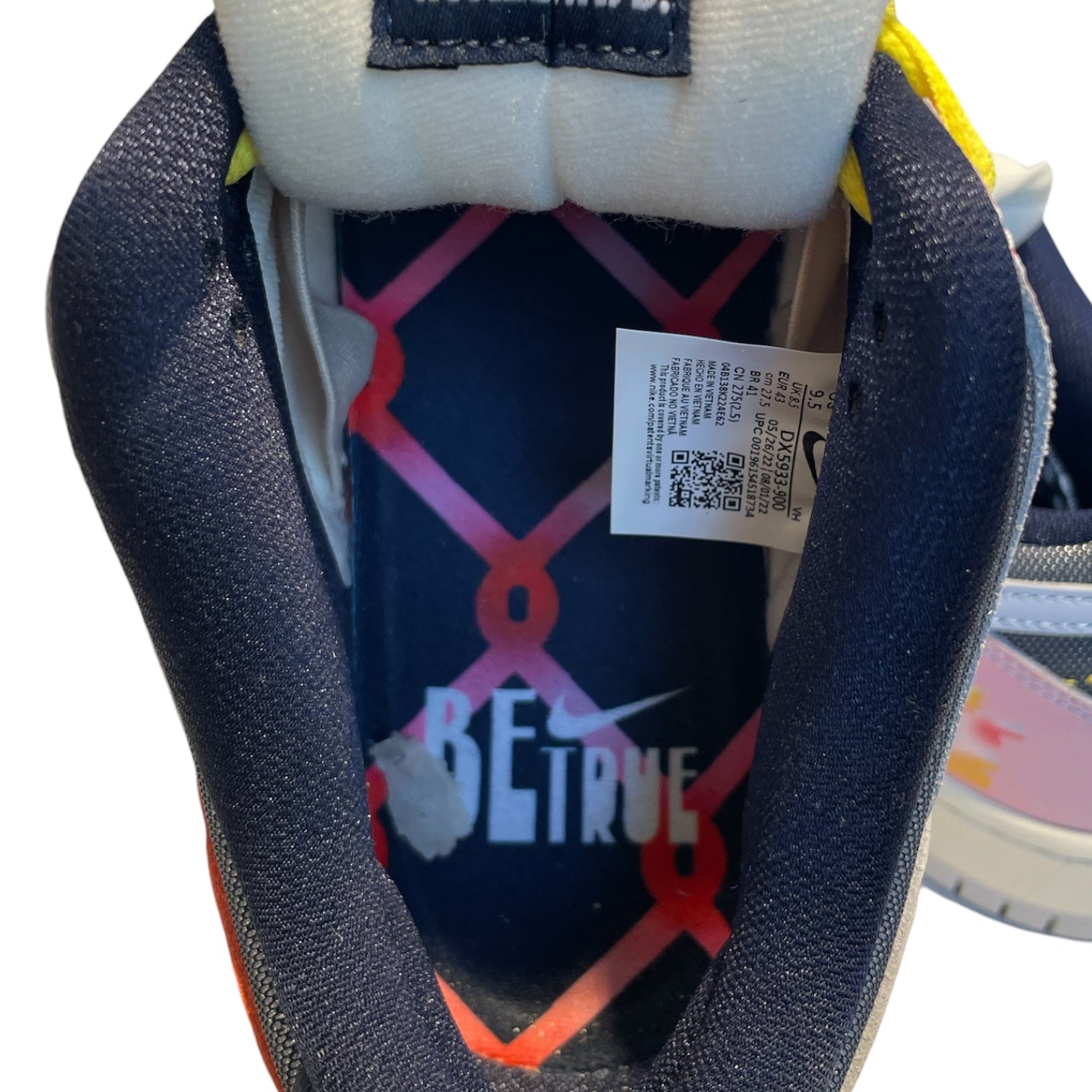 NIKE SB/Low-Sneakers/US 9.5/MLT/be true/xavier schipani view 3