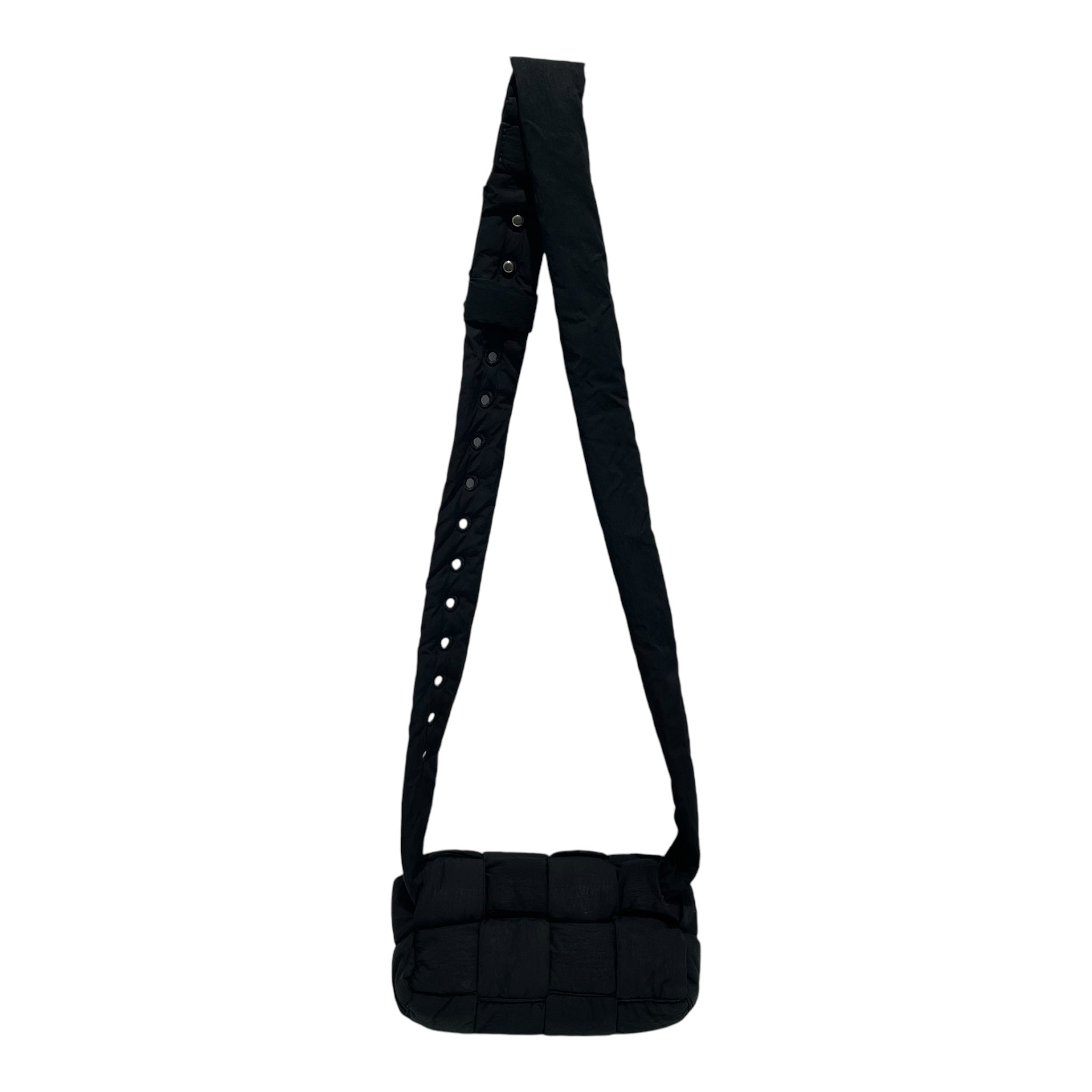 BOTTEGA VENETA/Bag/Nylon/BLK/Cassette Bag view 2