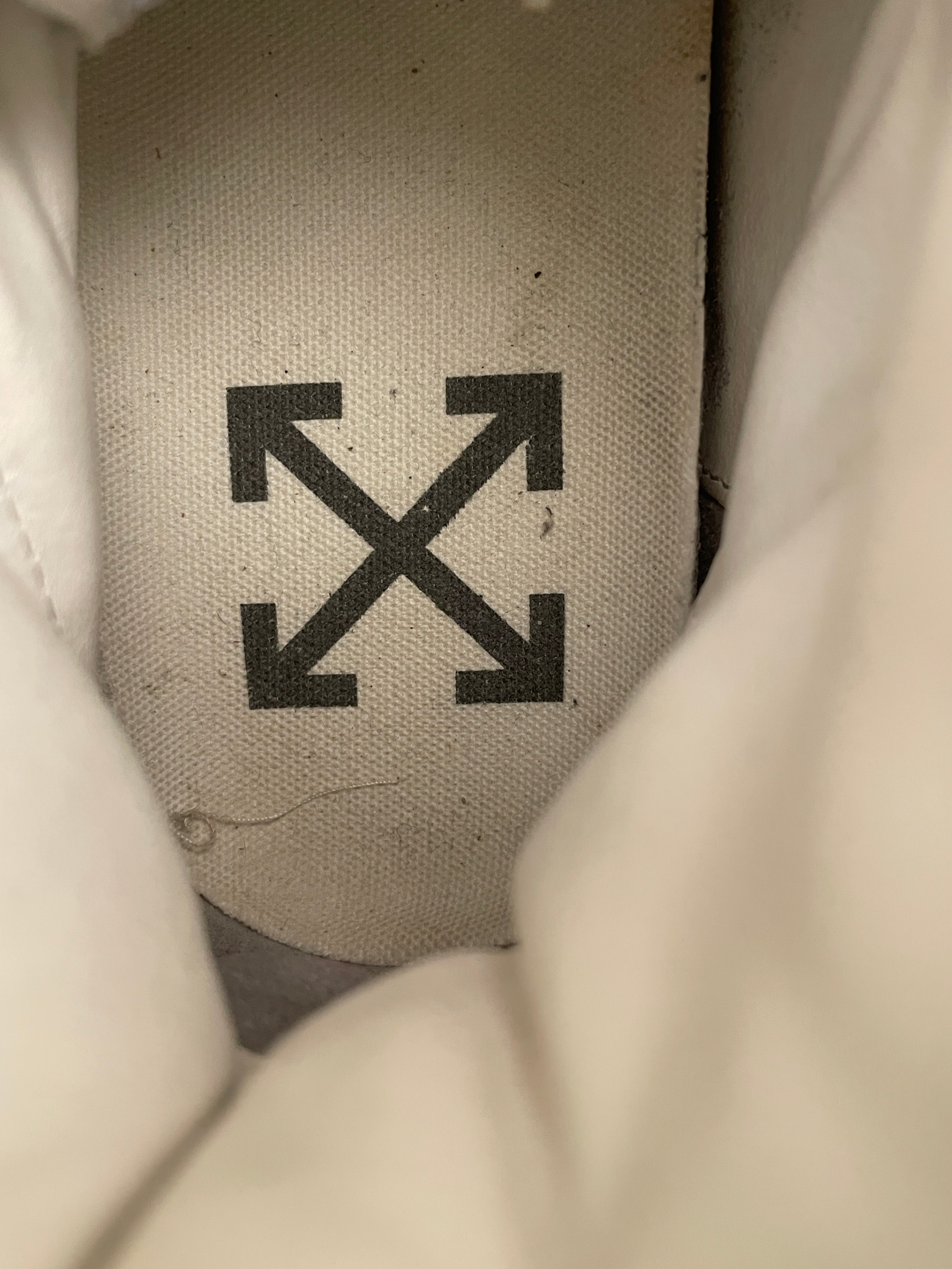 OFF-WHITE/Hi-Sneakers/EU 46/Cotton/WHT/VLONE view 3