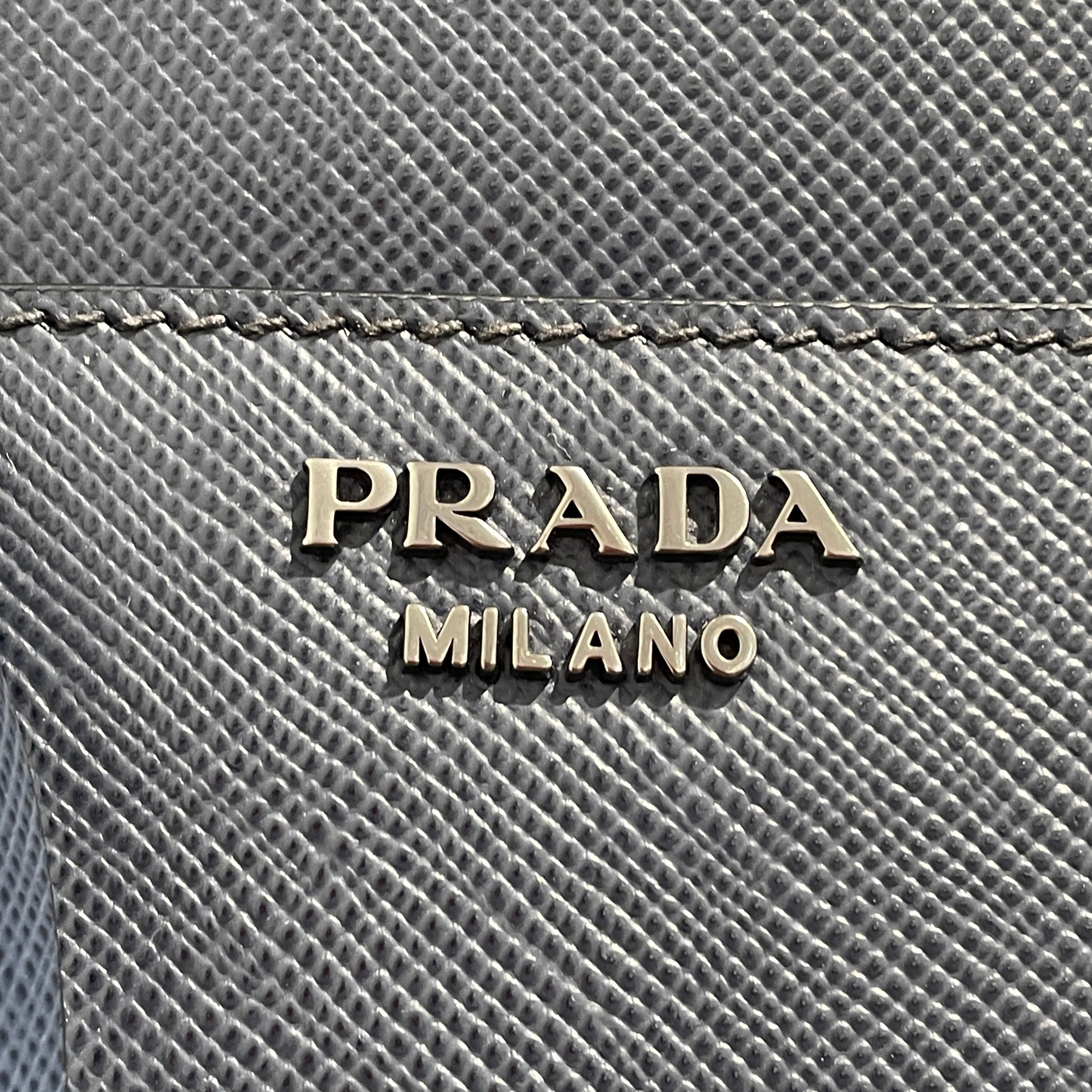 PRADA/Briefcase/Leather/NVY/269 view 5