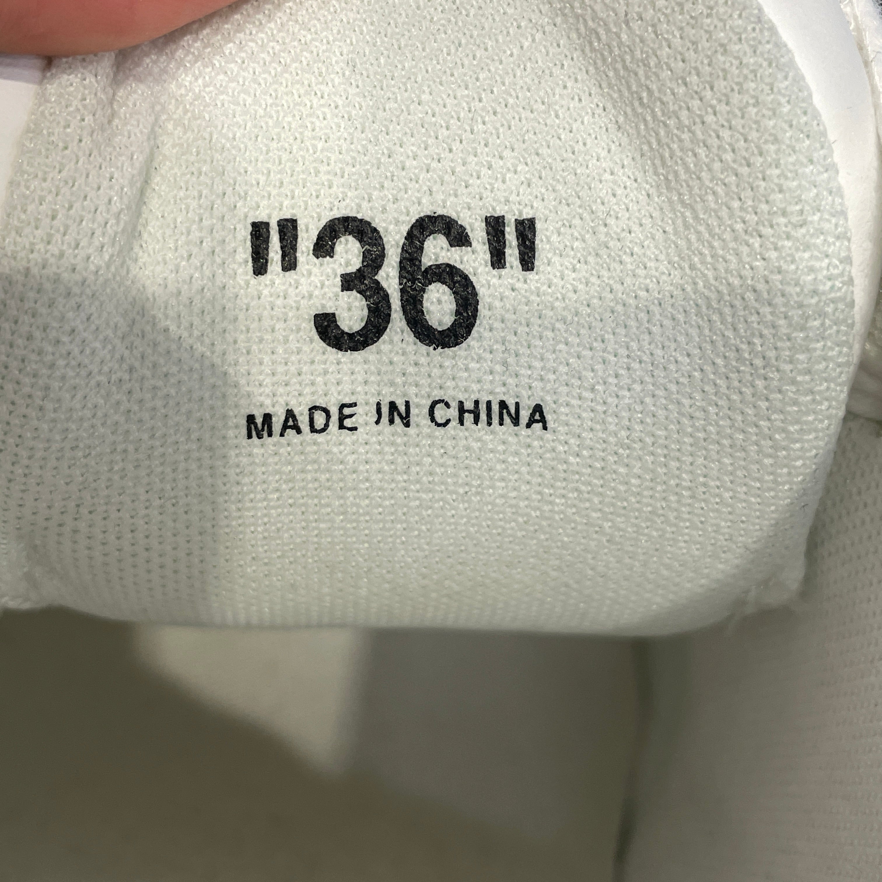 OFF-WHITE/Hi-Sneakers/EU 36/Leather/WHT/off white arrow sneakers view 6