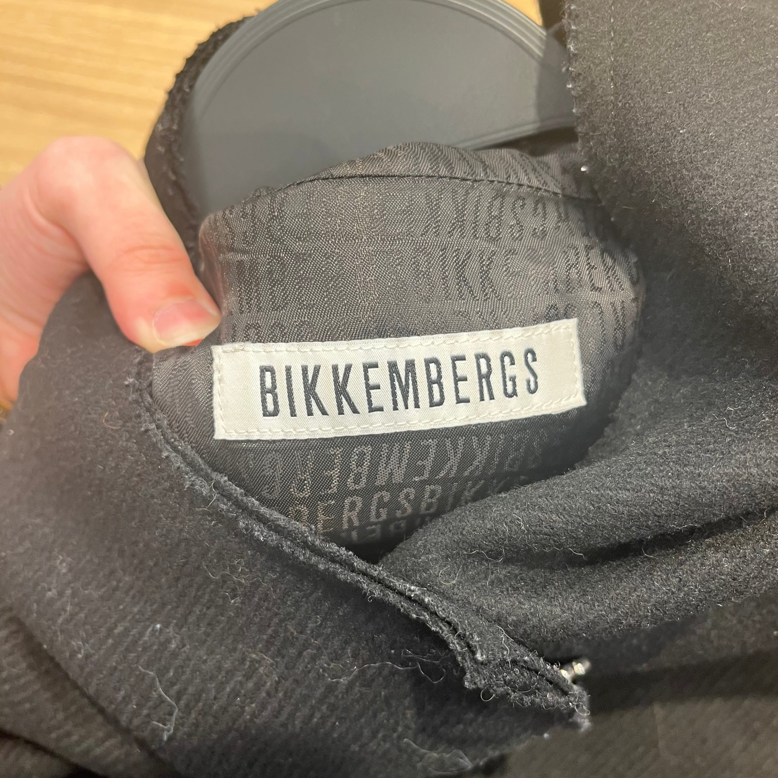 DIRK BIKKEMBERGS/Coat/40/Wool/BLK/ view 3