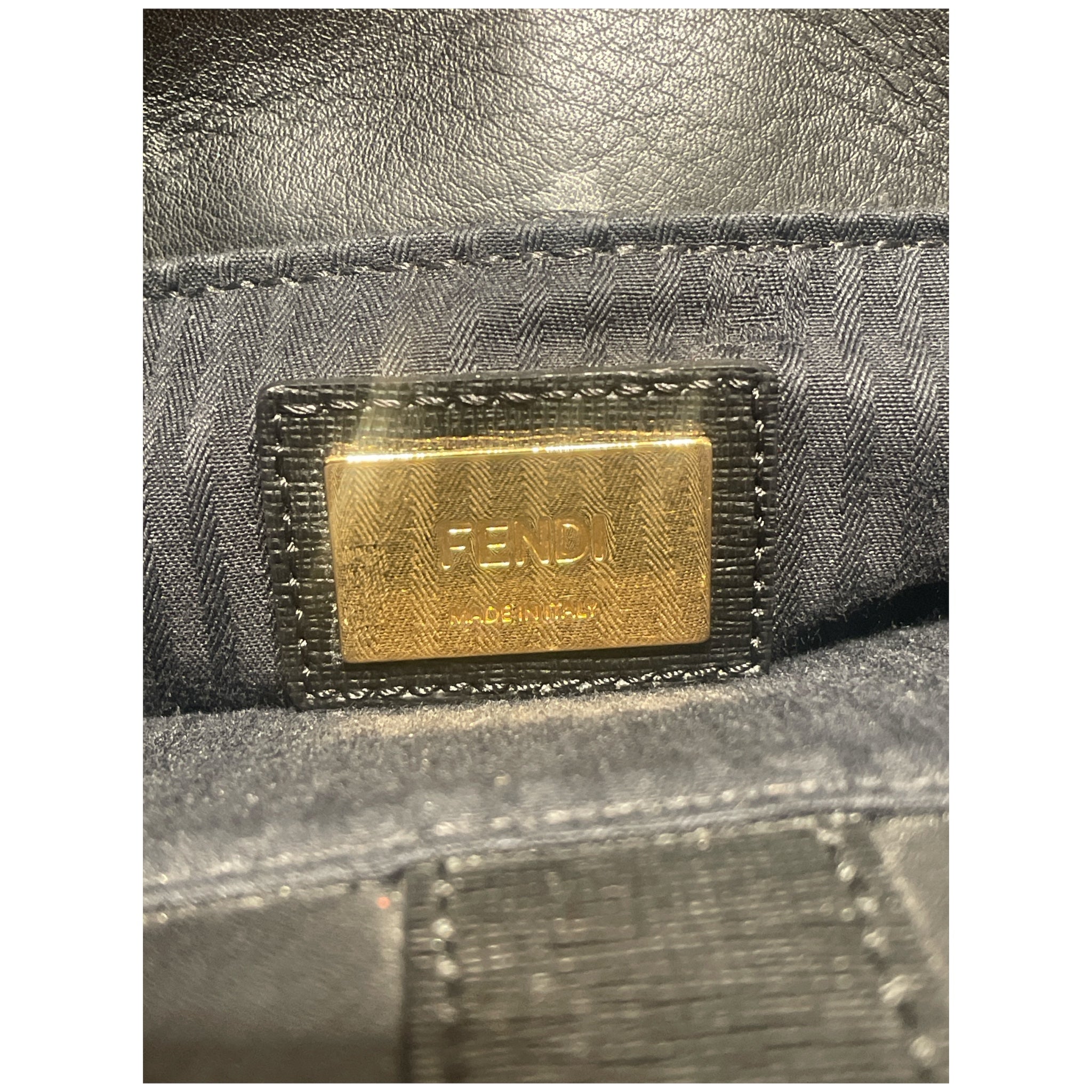 FENDI/Bag/Leather/BLK/Fendi vitello Elite view 4