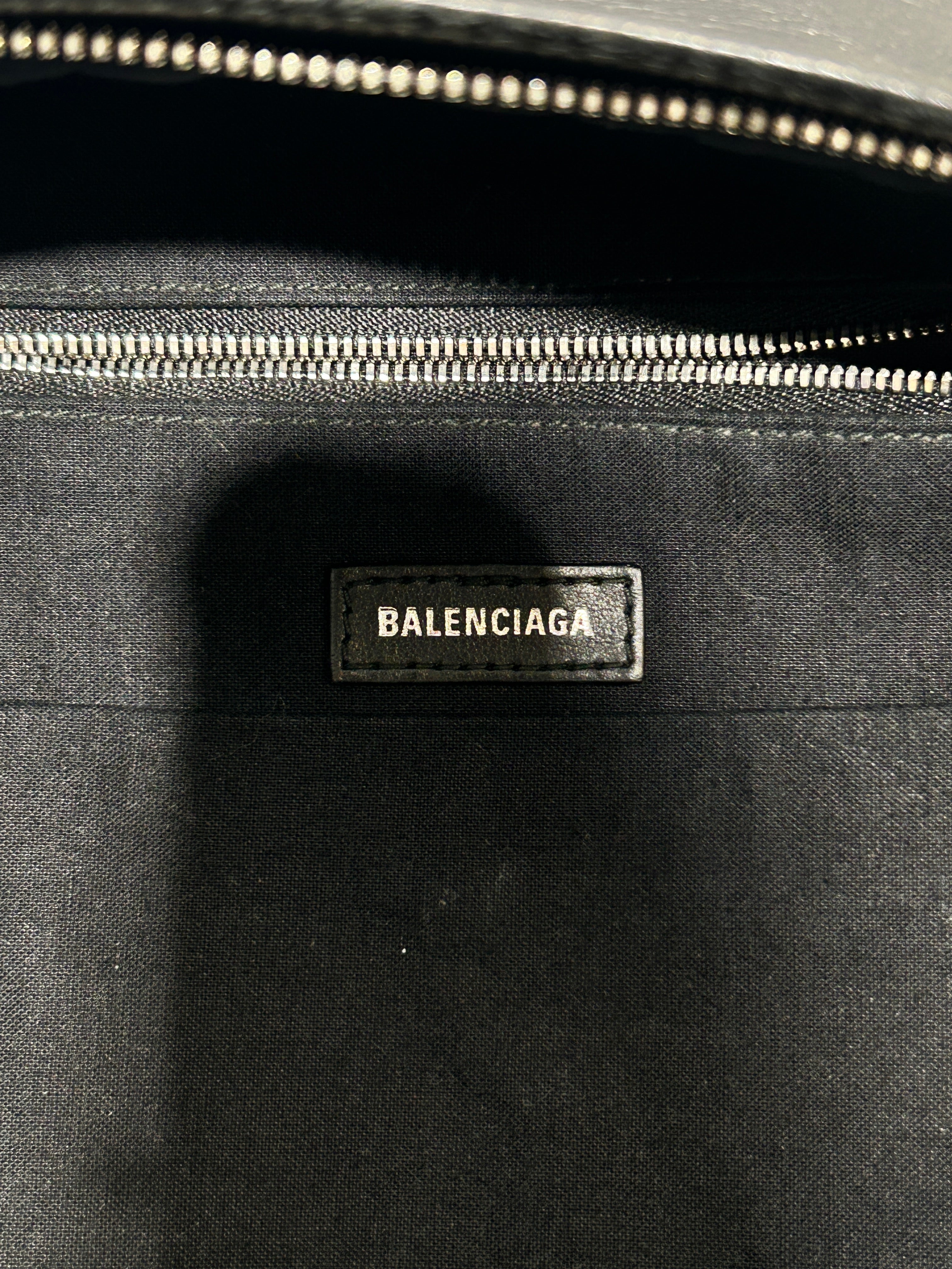 BALENCIAGA/Backpack/Leather/BLK/RED CURSIVE LOGO FRONT view 3