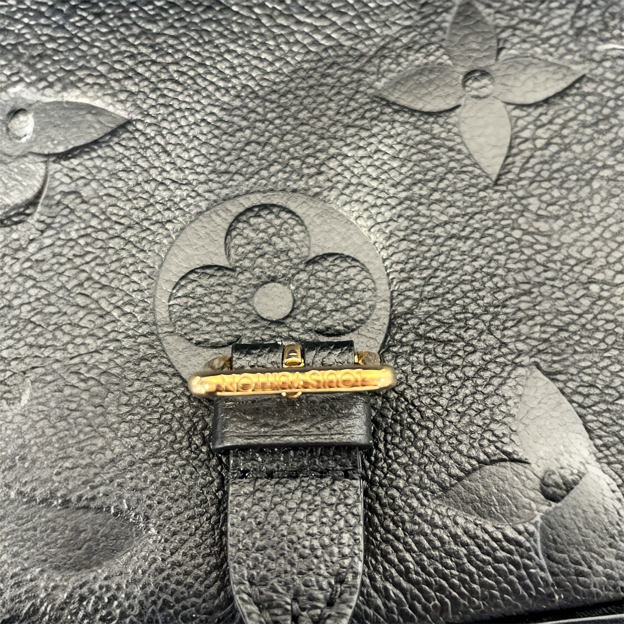 LOUIS VUITTON/Cross Body Bag/Monogram/Leather/BLK/DIANE view 6