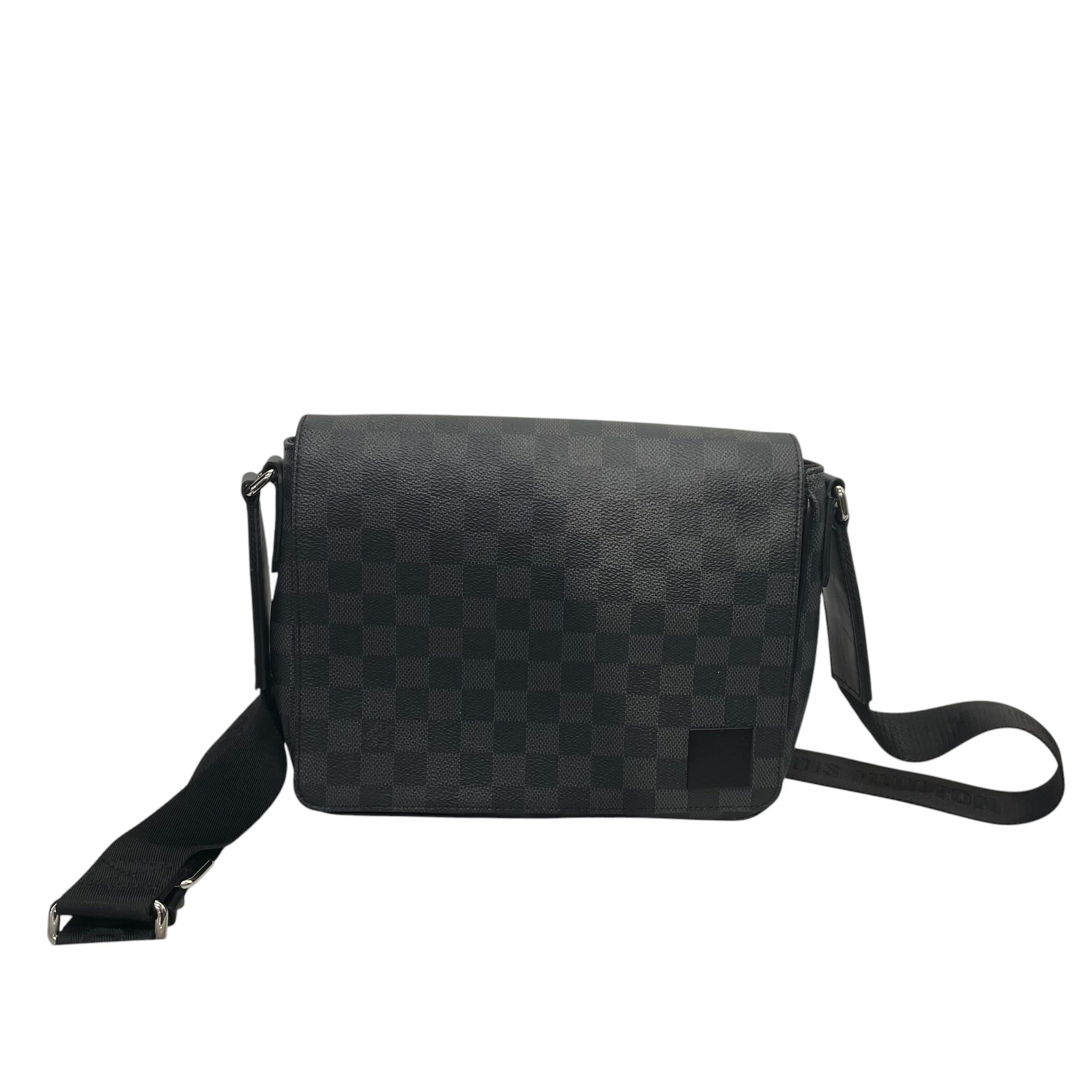 LOUIS VUITTON/Cross Body Bag/Monogram/Leather/BLK/District PM Graphite Canvas view 1