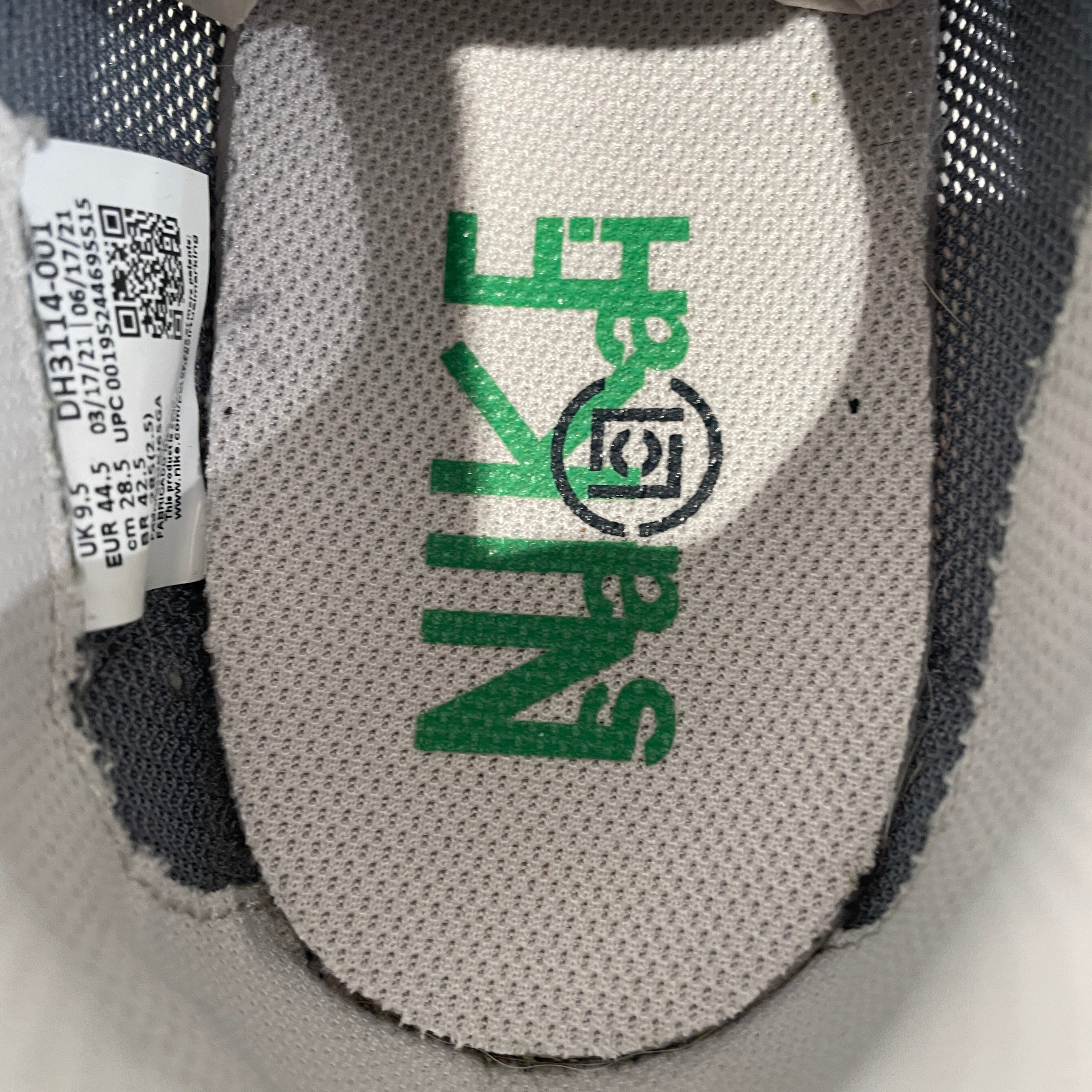 NIKE/CLOT X SACAI X LDWAFFLE NEUTRAL/Low-Sneakers/US 10.5/Cotton/GRY/DH3114-001 view 3