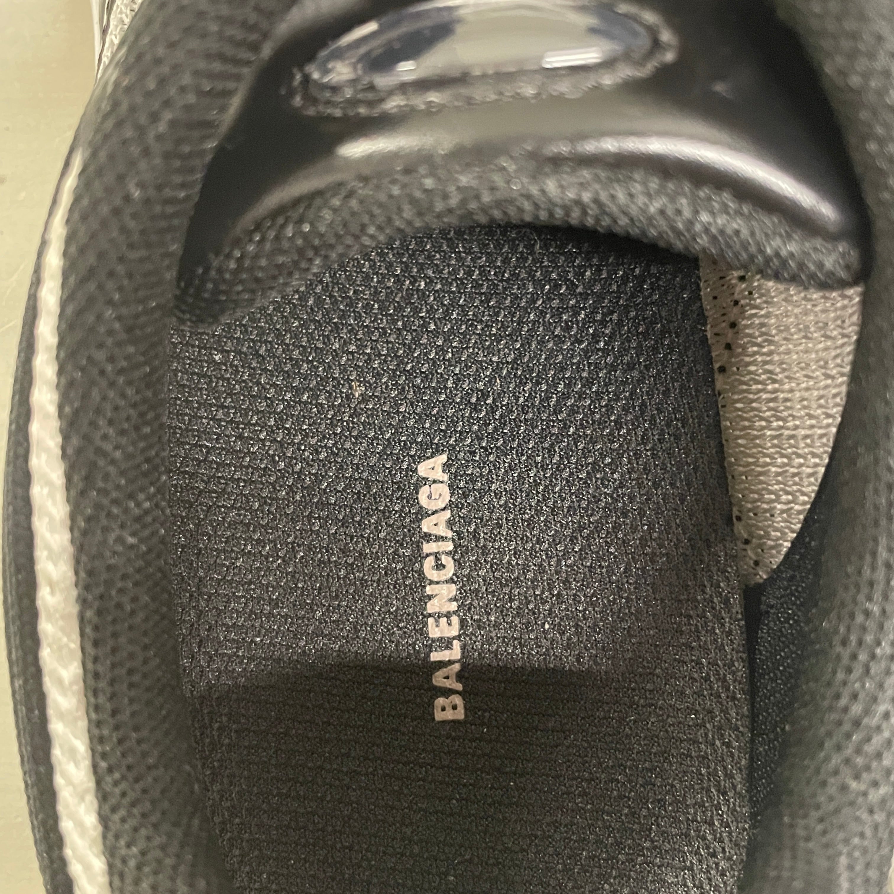 BALENCIAGA/Low-Sneakers/US 7/Nylon/WHT/RADAR TRAINERS view 3