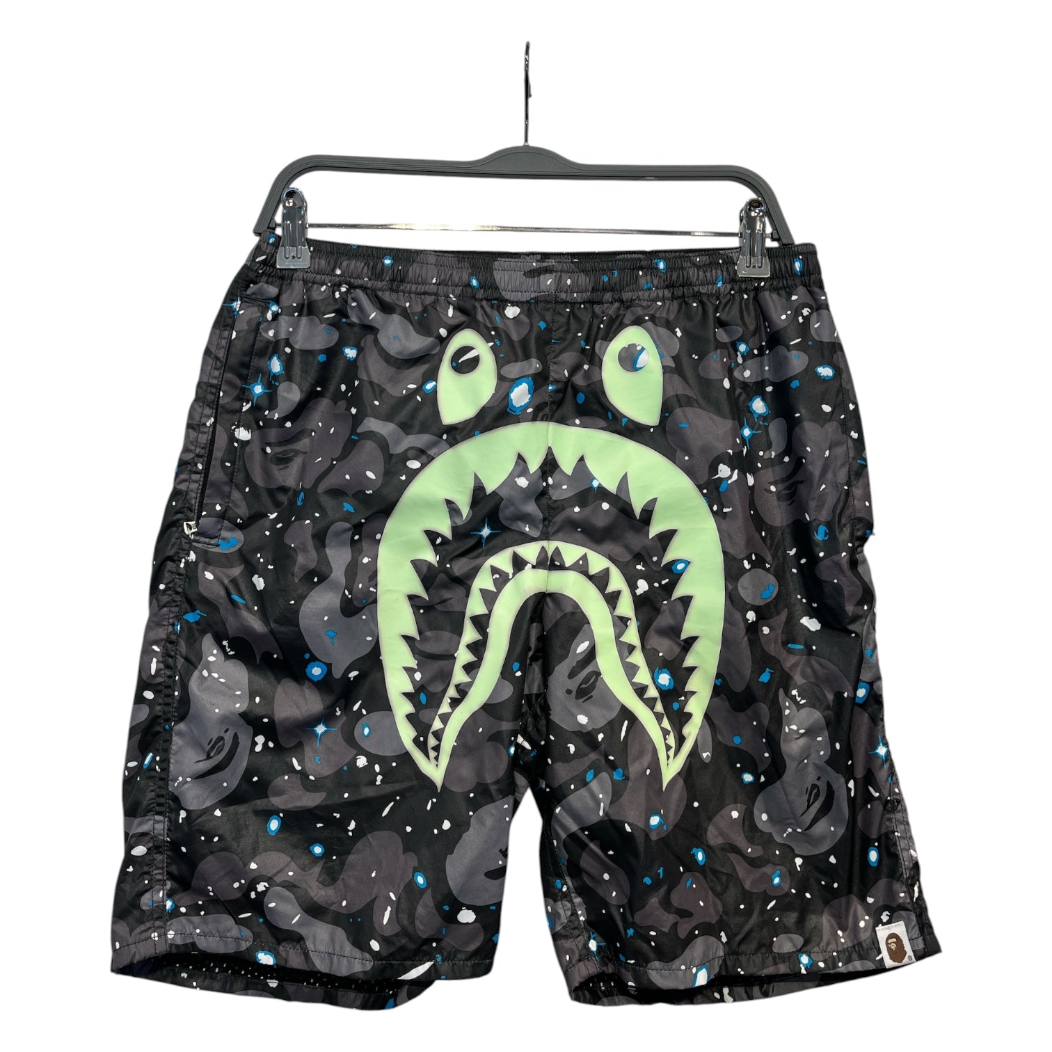 A BATHING APE/Shorts/M/Nylon/GRY/Camouflage/bape camo shark shorts view 1