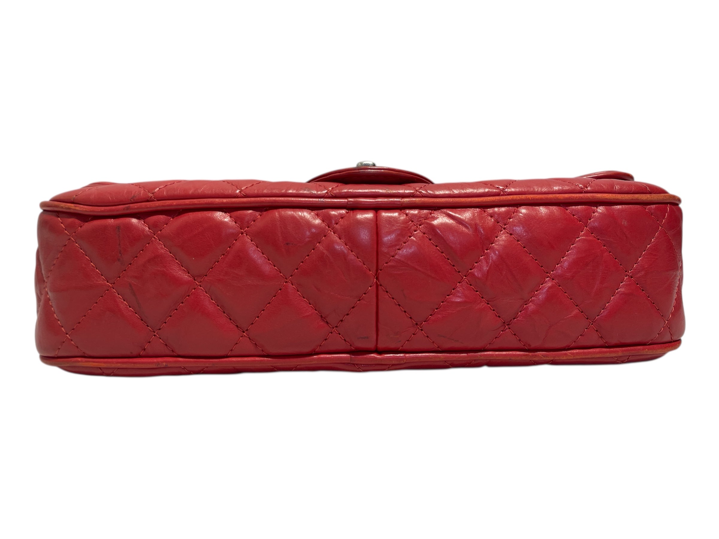 CHANEL/Cross Body Bag/Leather/RED/Casual Rock Flap Bag view 3