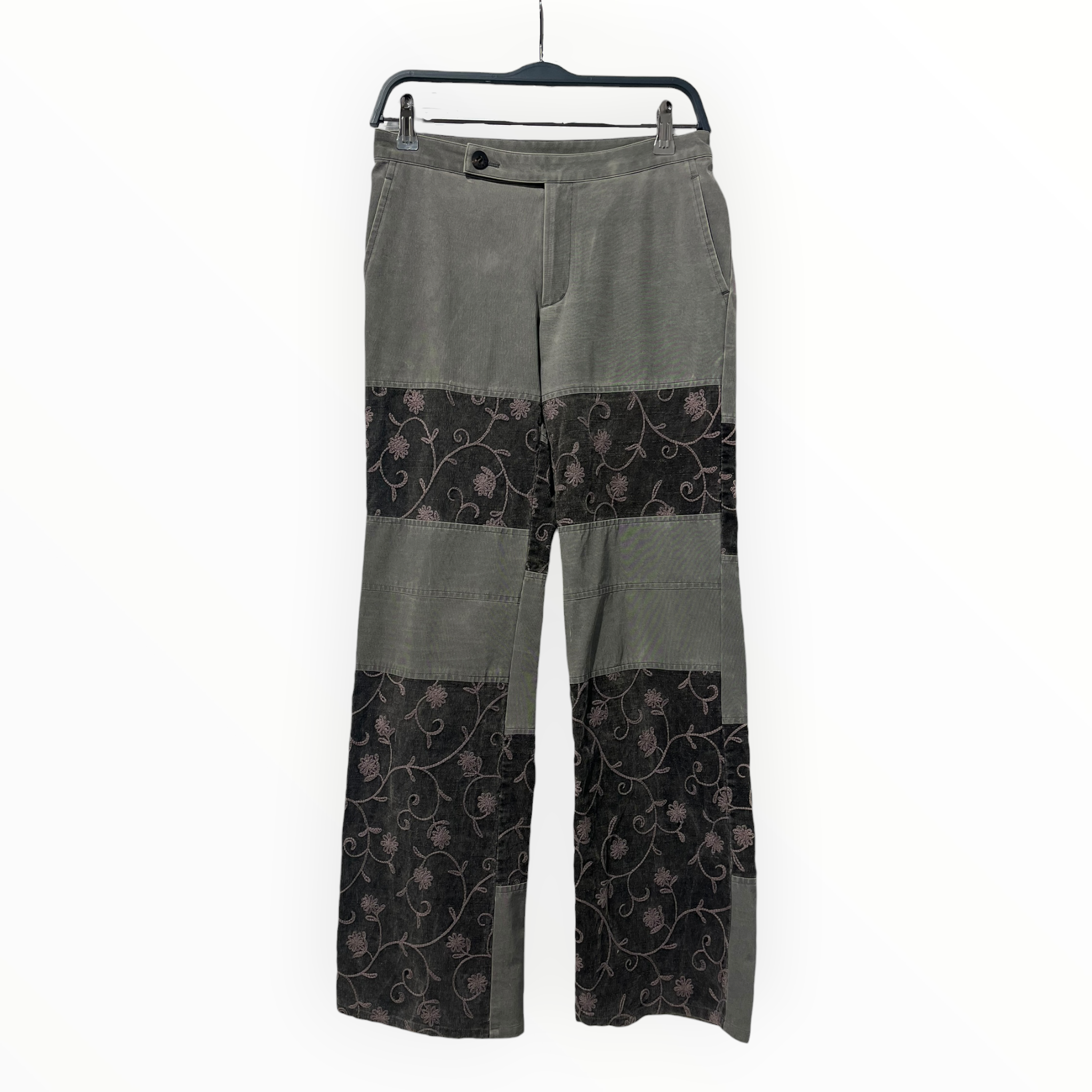 ISSEY MIYAKE/Bottoms/1/Floral Pattern/Cotton/GRY/Low-rise/HEART HAAT FLORAL PANTS view 1