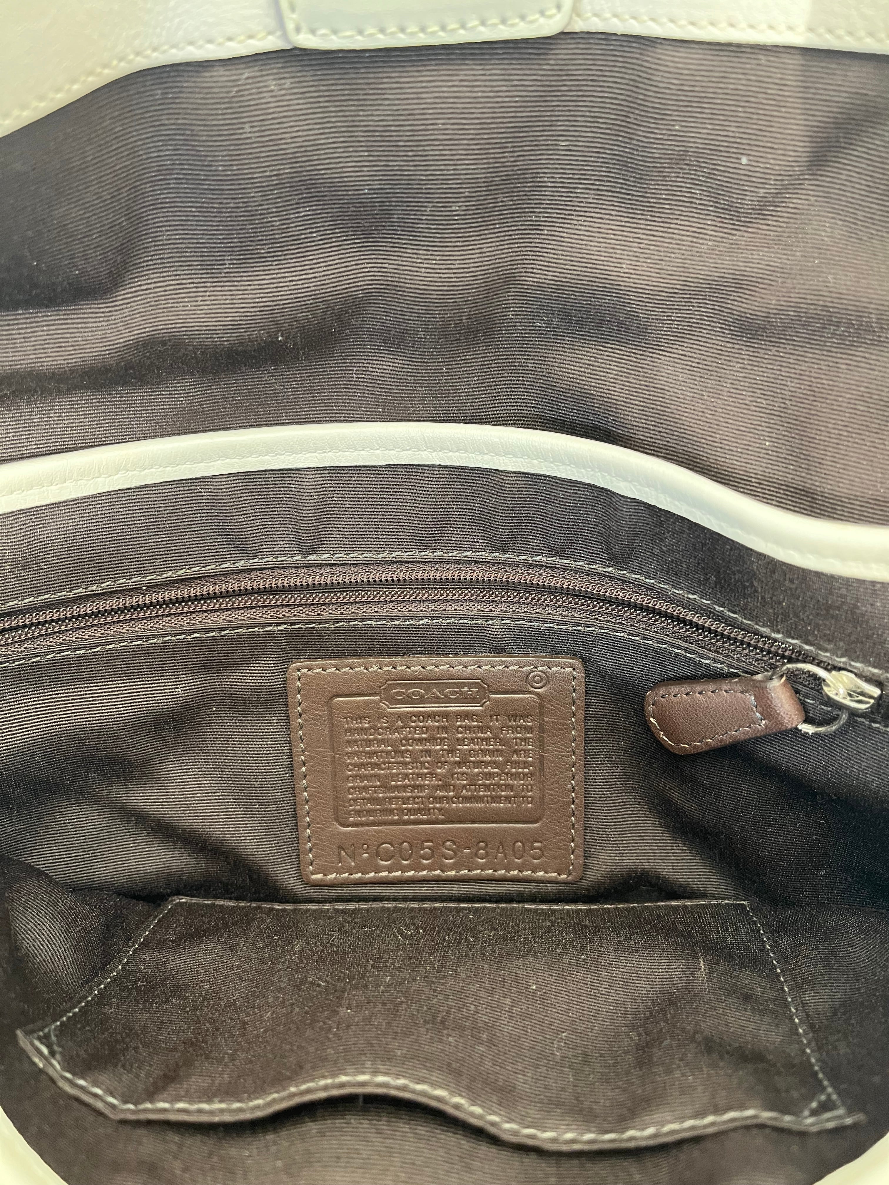 COACH/Bag/Leather/WHT/Soho small flap view 6