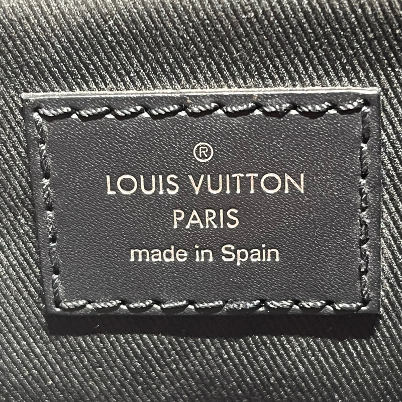 LOUIS VUITTON/Cross Body Bag/Monogram/Leather/BLK/ECLIPSE DISTRICT PM