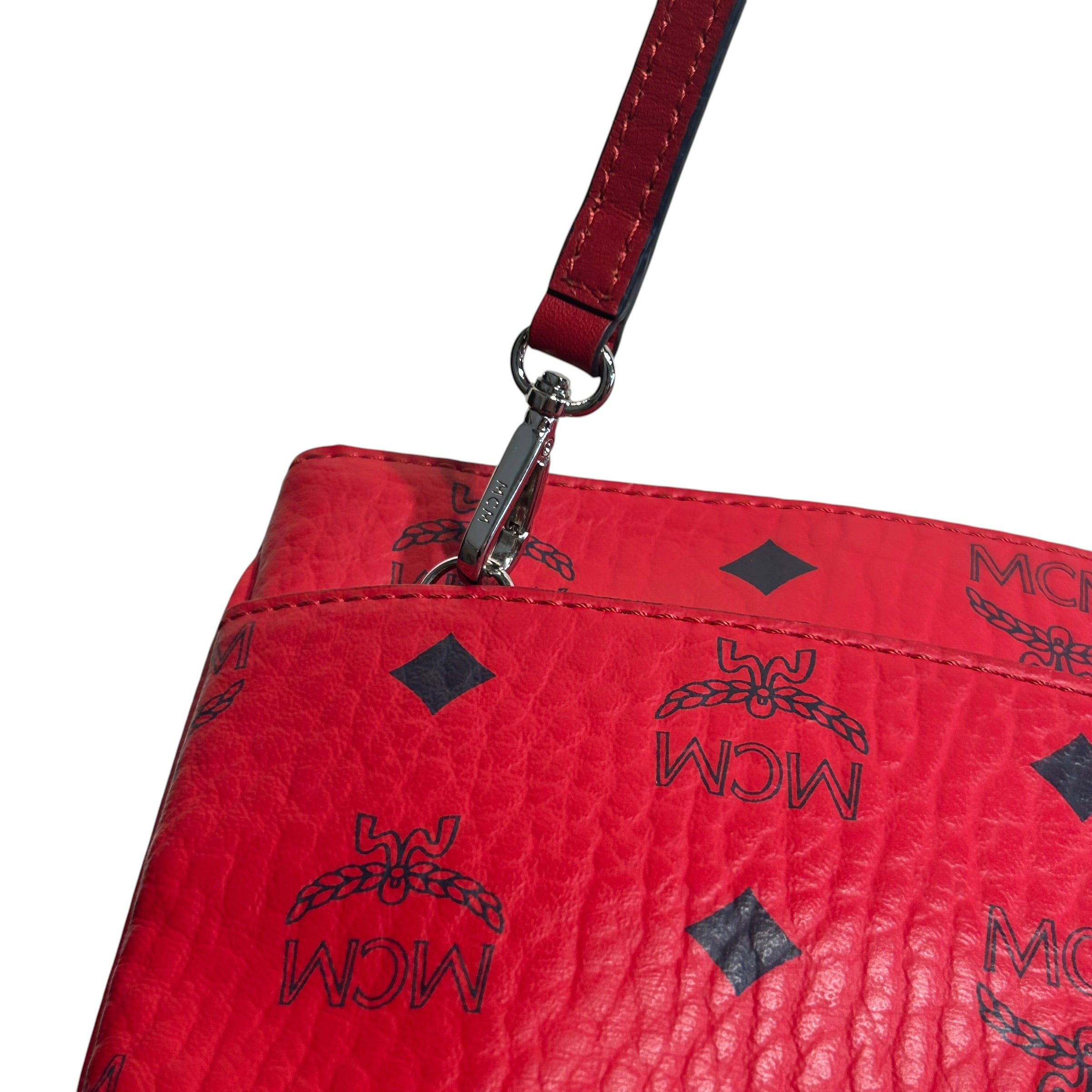 MCM/Cross Body Bag/Monogram/Leather/RED/viestos pouch crossbody view 3