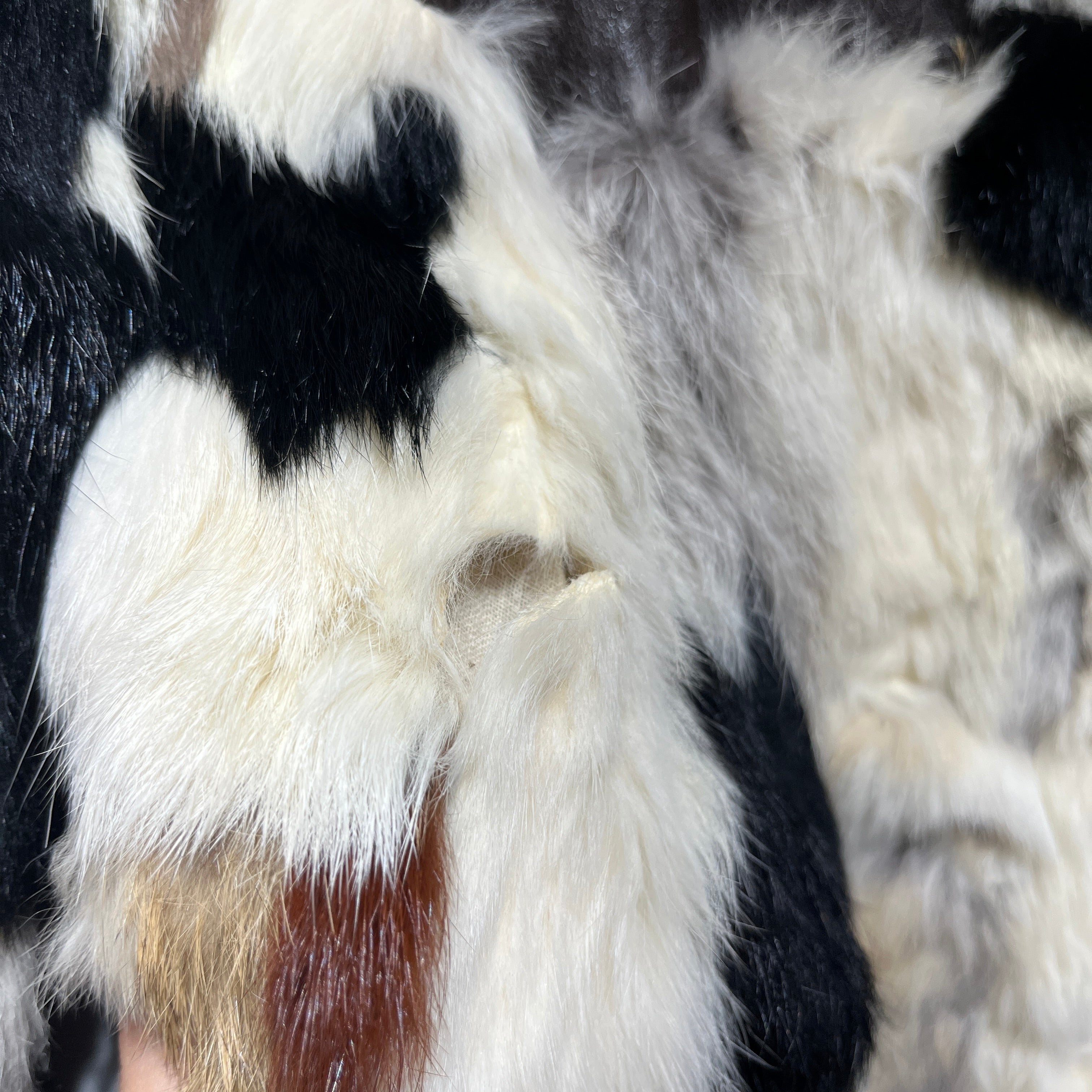 Evans/Coat/10/Animal Pattern/Silk/WHT/Fur/Damage on right shoulder view 14