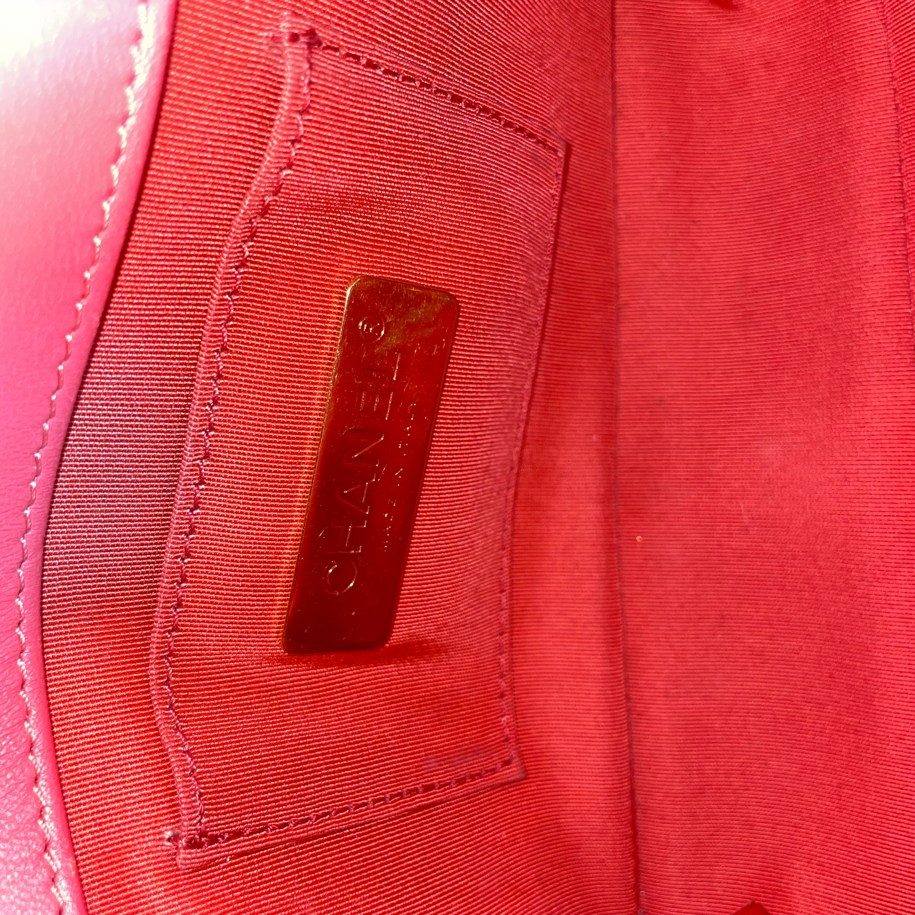 CHANEL/Cross Body Bag/Lambskin/RED/TRI COLOR LAMBSKIN QUILTED view 5