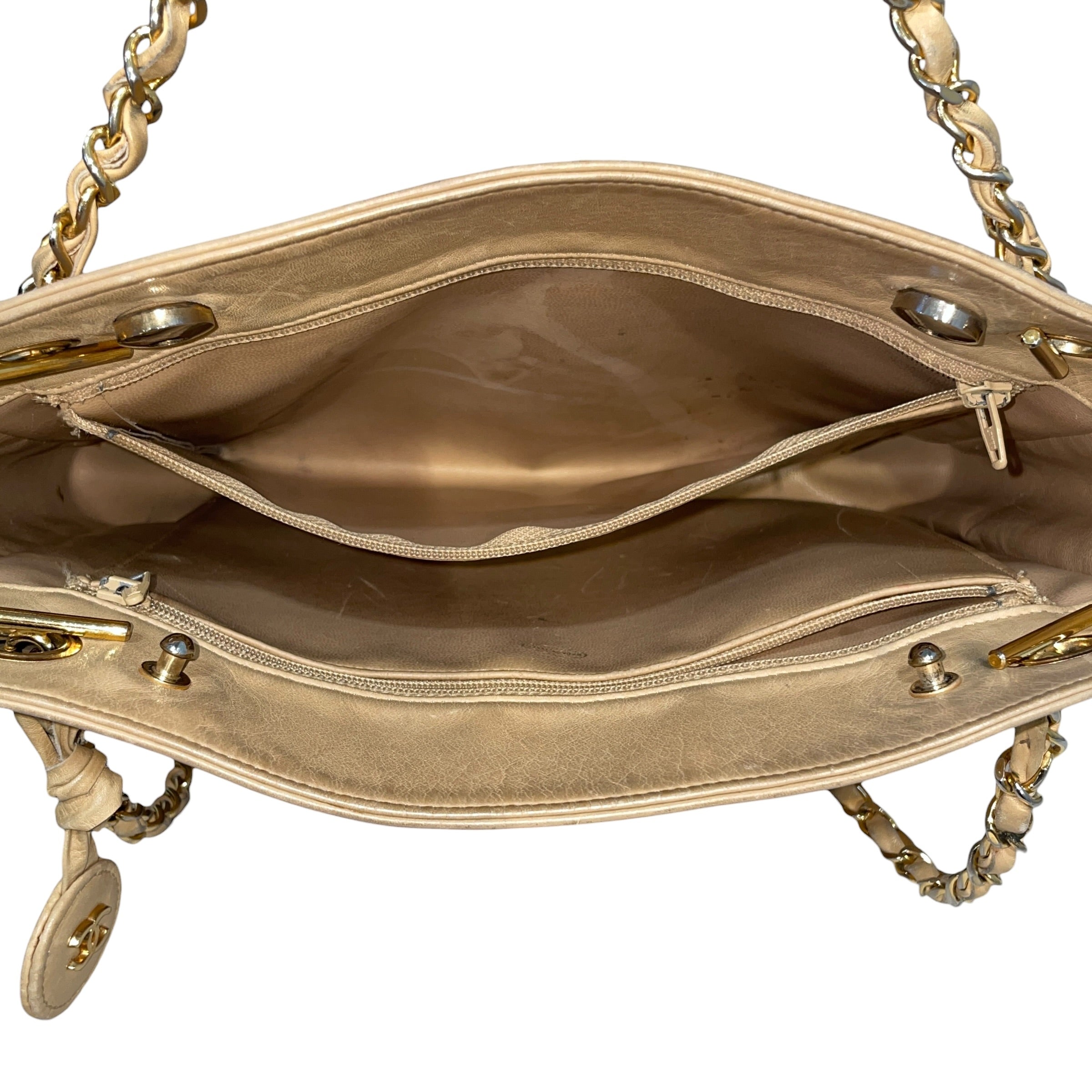 CHANEL/Bag/Leather/CRM/Lambskin Tote view 4