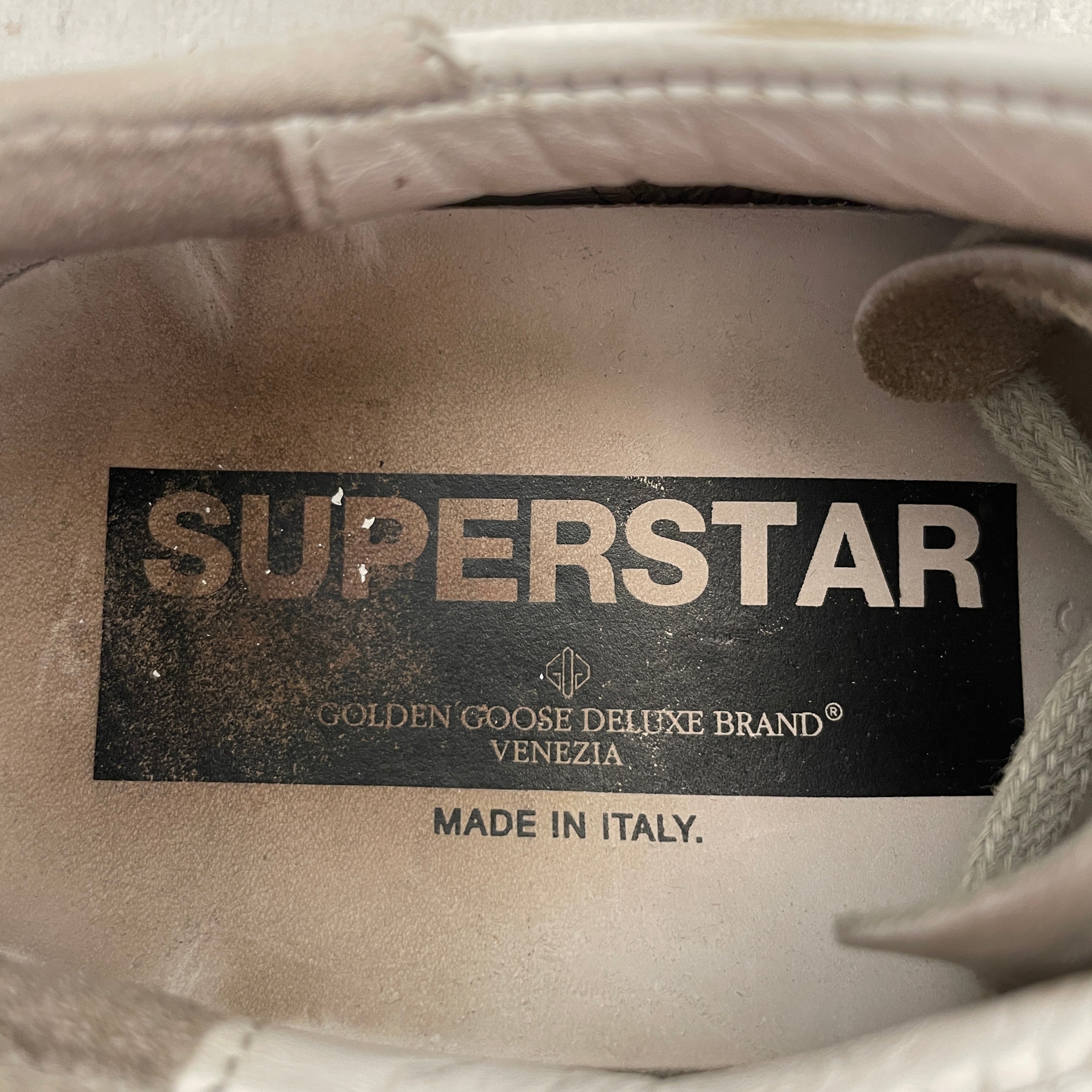 GOLDEN GOOSE/Low-Sneakers/US 7/Leather/WHT/Superstar Dotted Star Distress view 3