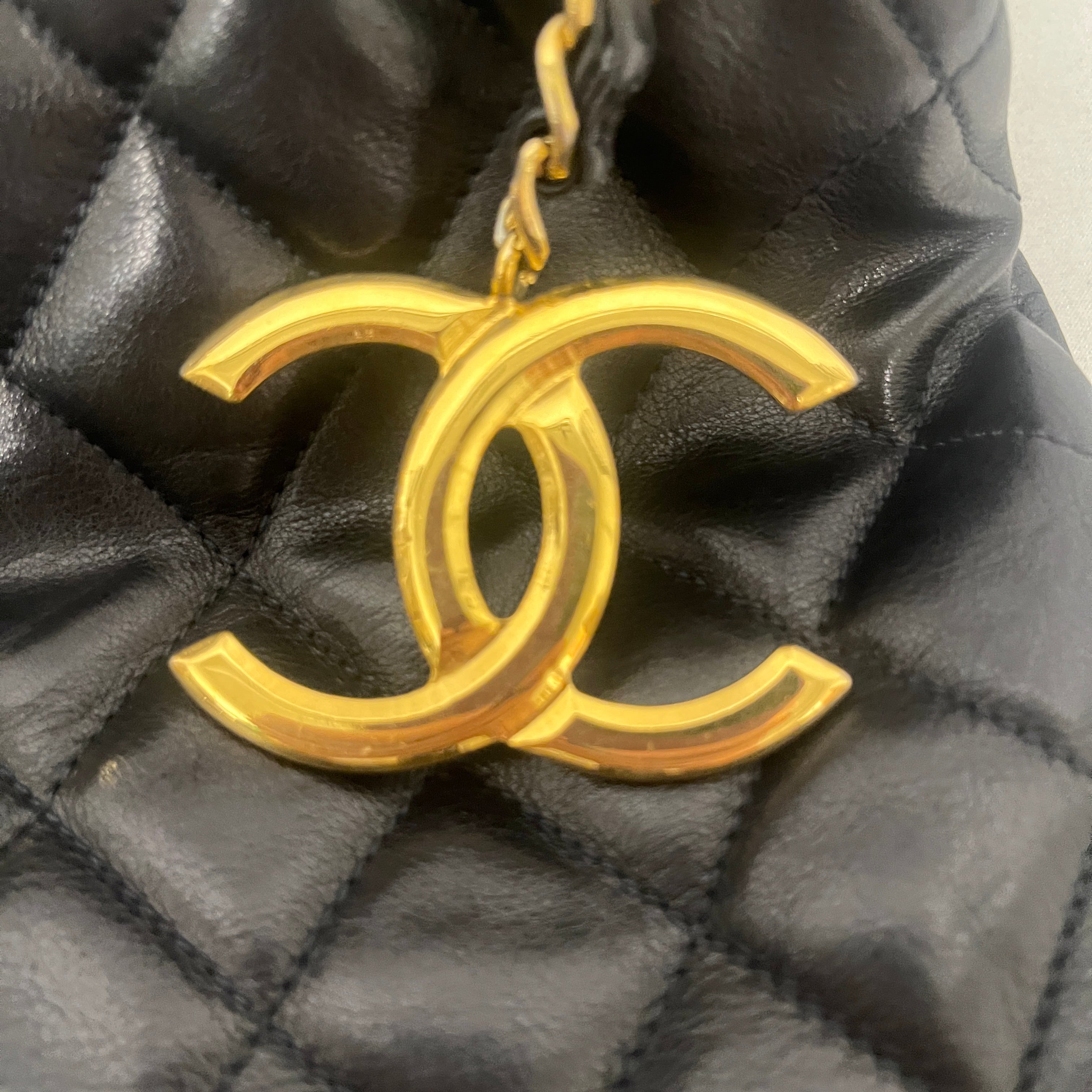 CHANEL/Hand Bag/Leather/BLK/Quilted leather tote view 3