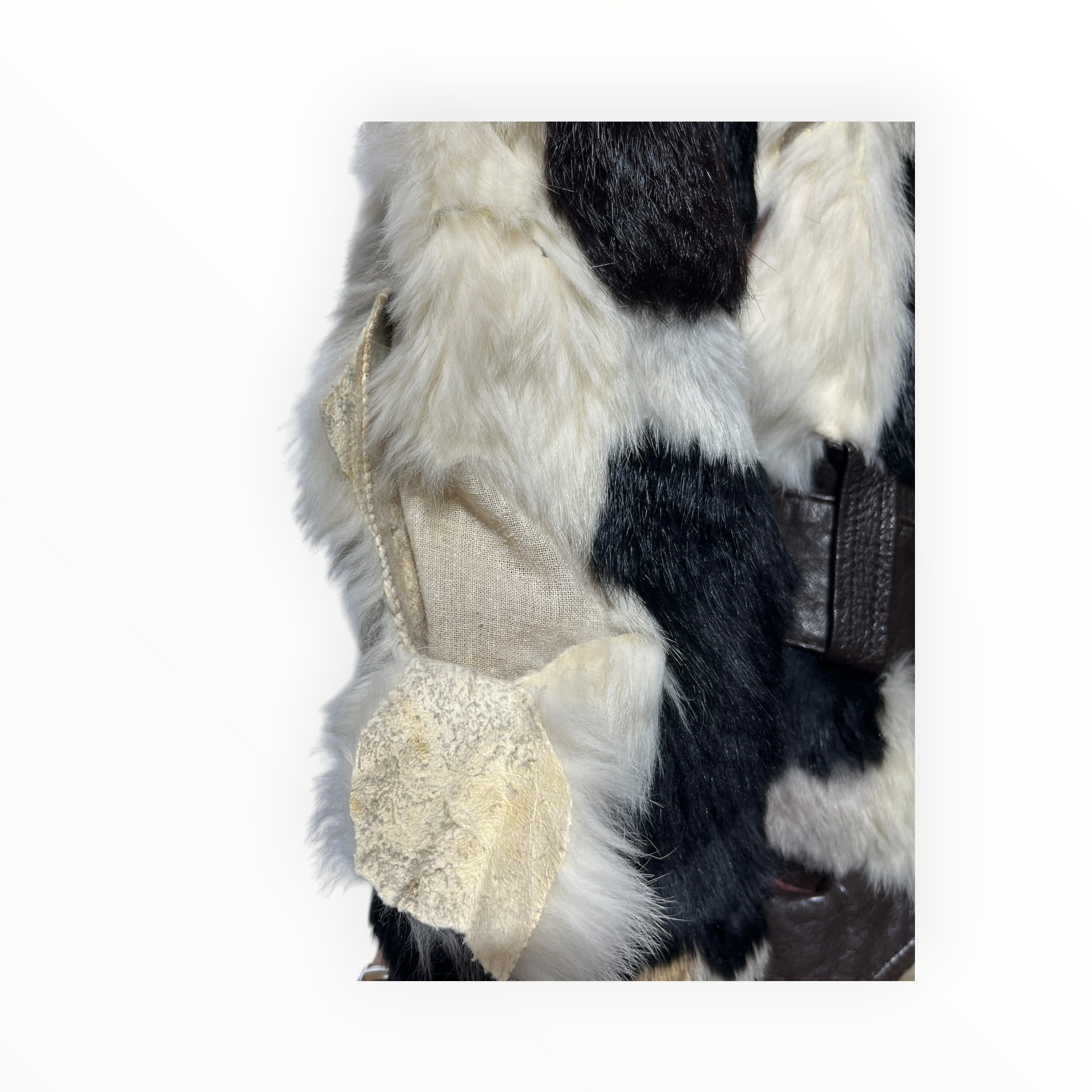 Evans/Coat/10/Animal Pattern/Silk/WHT/Fur/Damage on right shoulder view 5