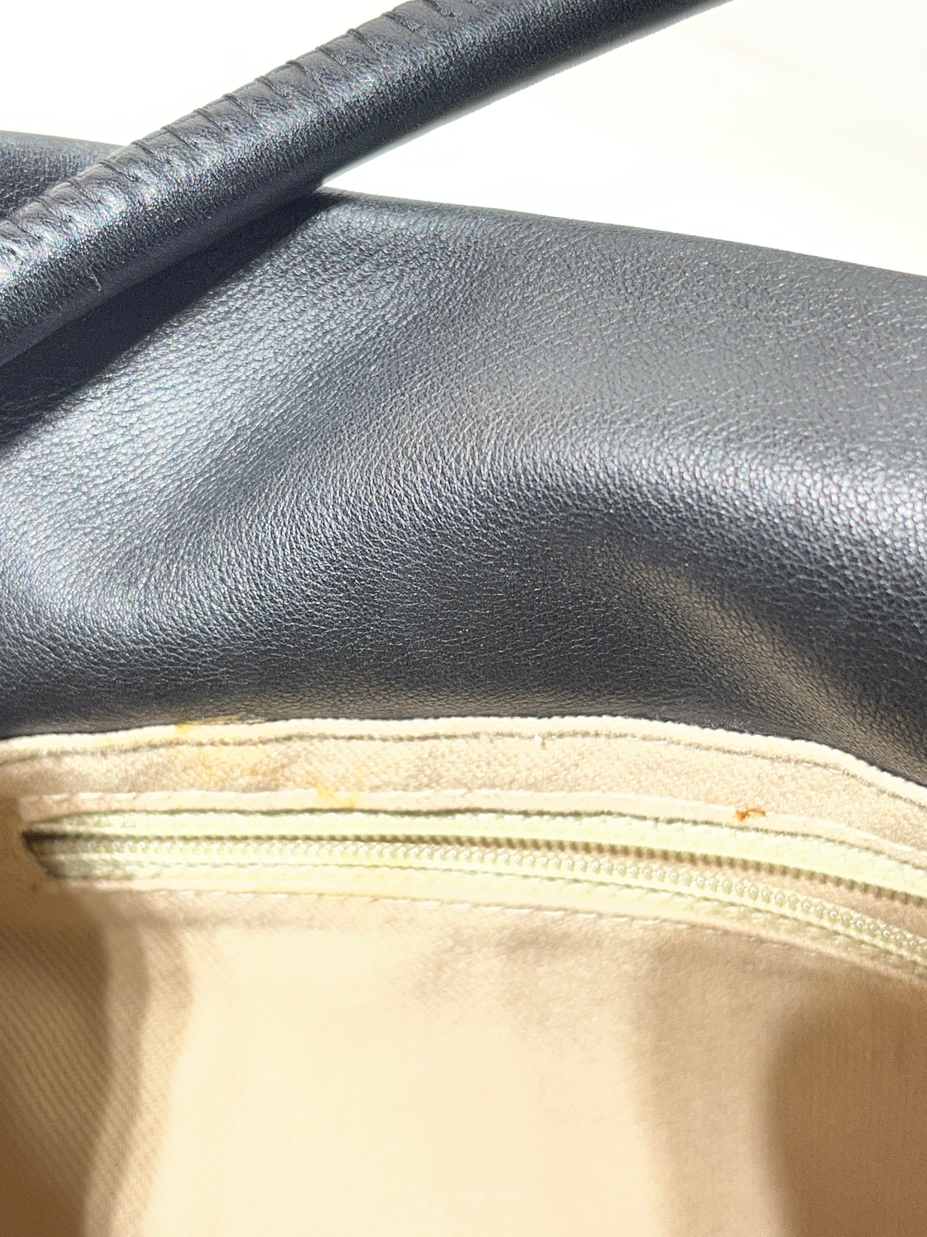 CHANEL/Bag/Leather/BLK/SMALL CAMELLIA TOTE view 12