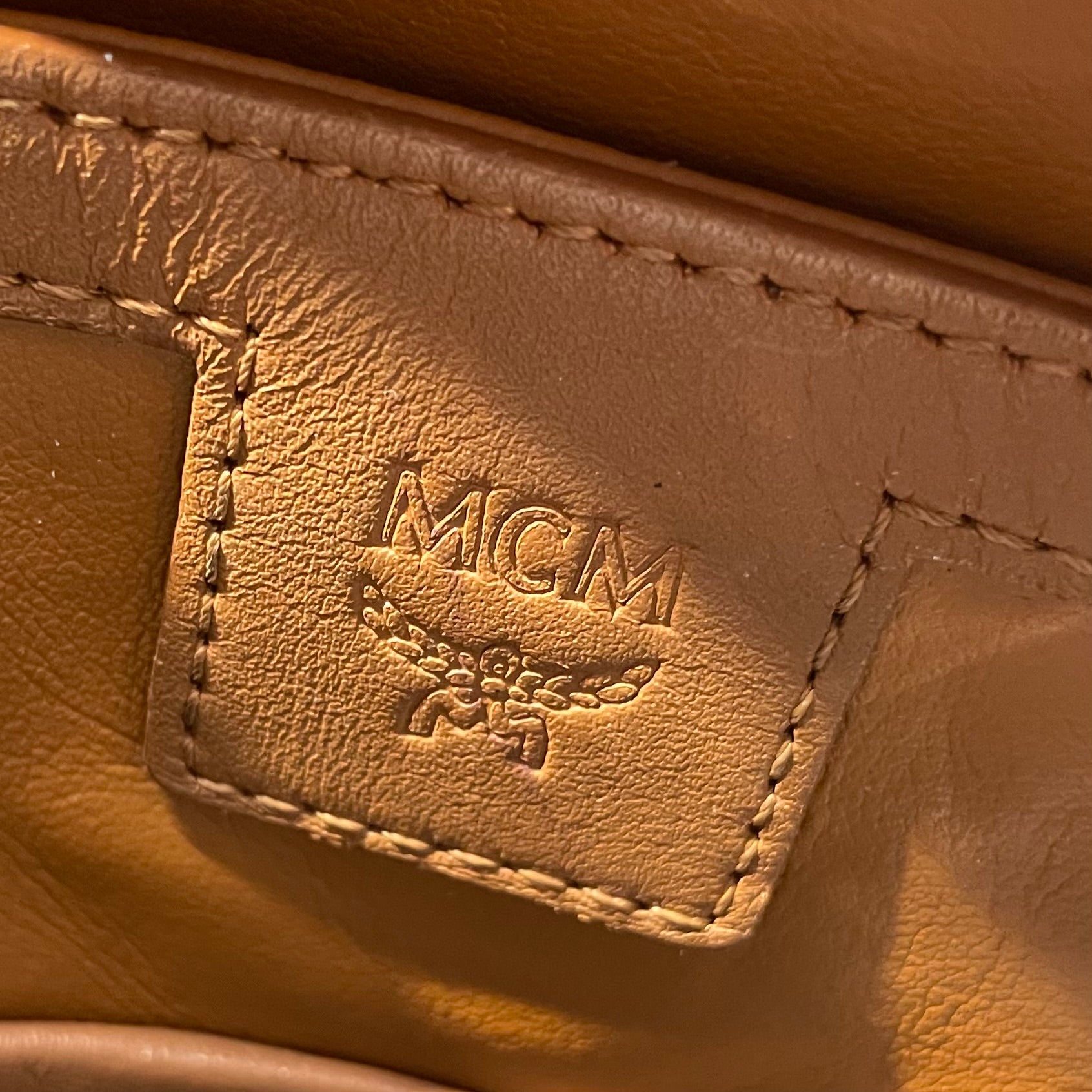 MCM/Backpack/Monogram/Leather/BLK/0439H view 4