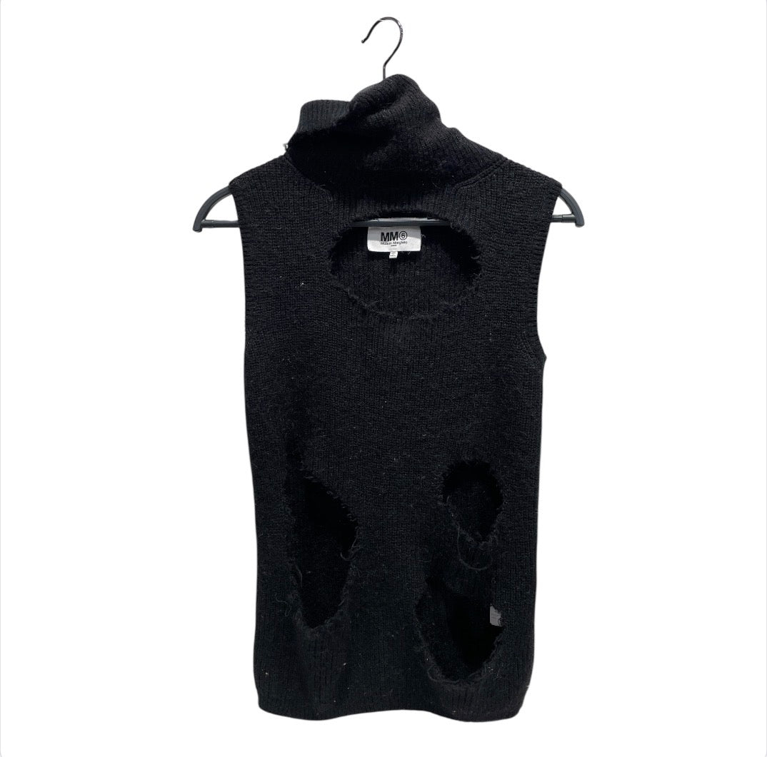 MM6/Sweater/1/Cotton/BLK/distressed-sleeveless jumper view 1