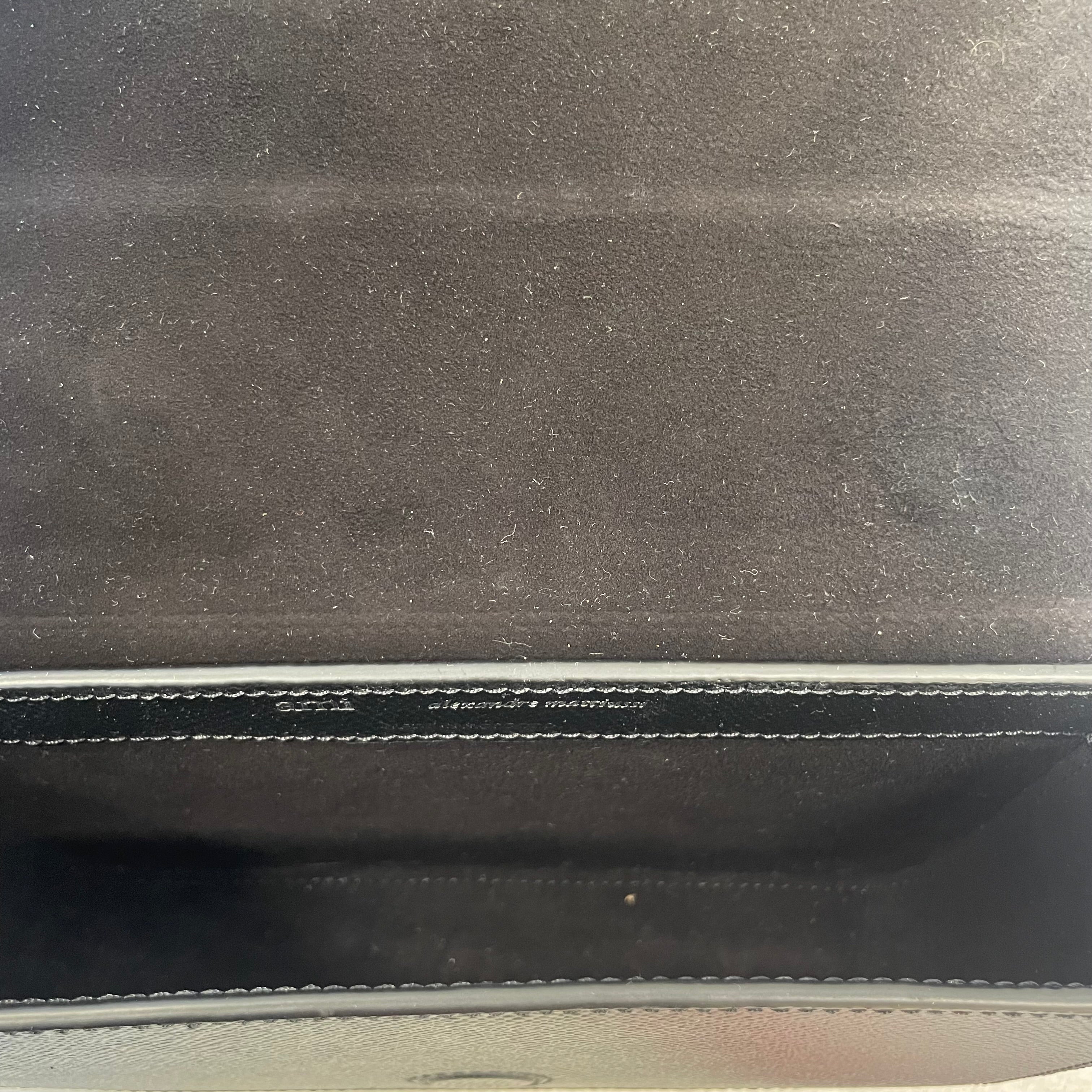 ami alexandre mattiussi/Cross Body Bag/Leather/BLK/HEART A view 5