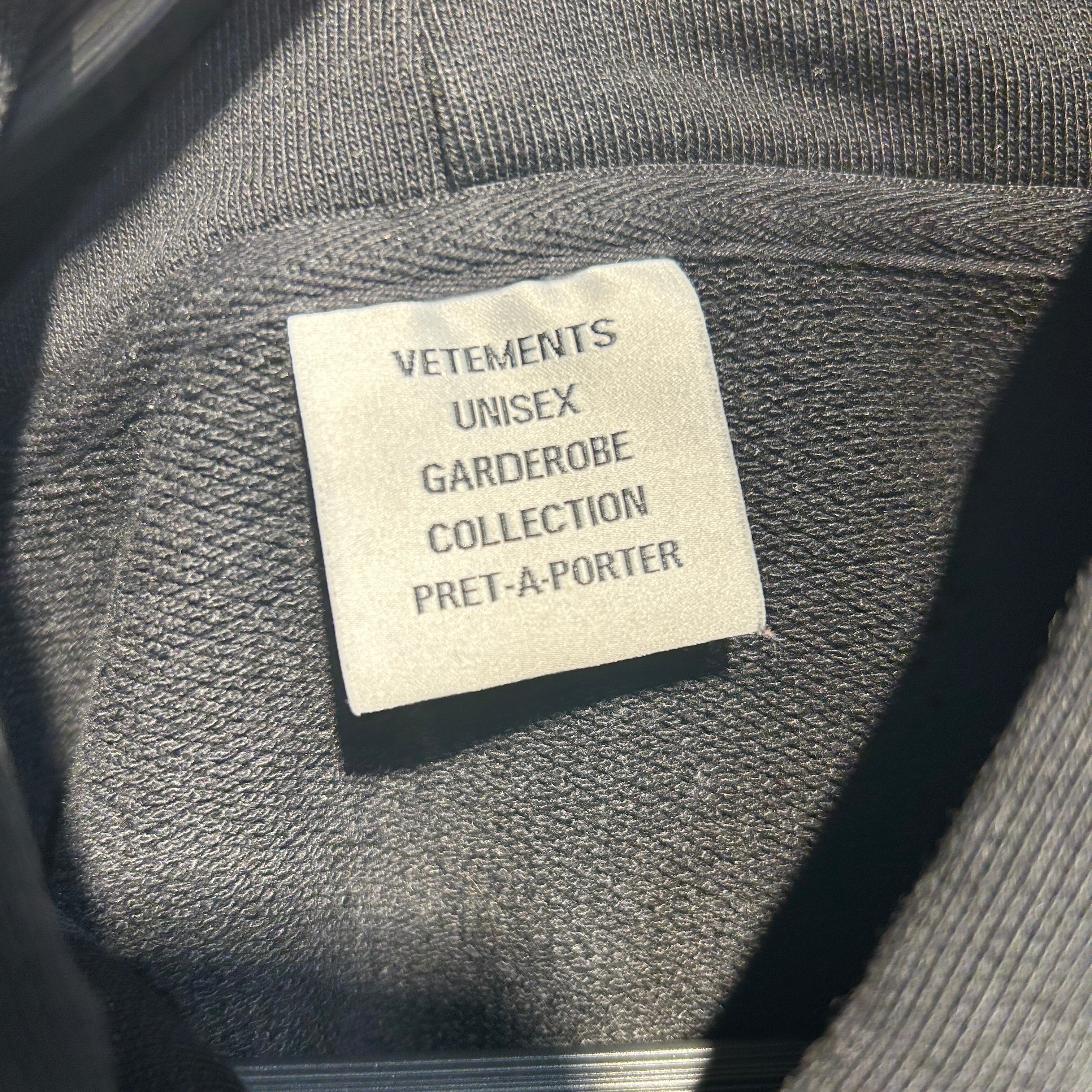 VETEMENTS/Hoodie/OS/Cotton/BLK/Antwerpen 2018 collection view 3