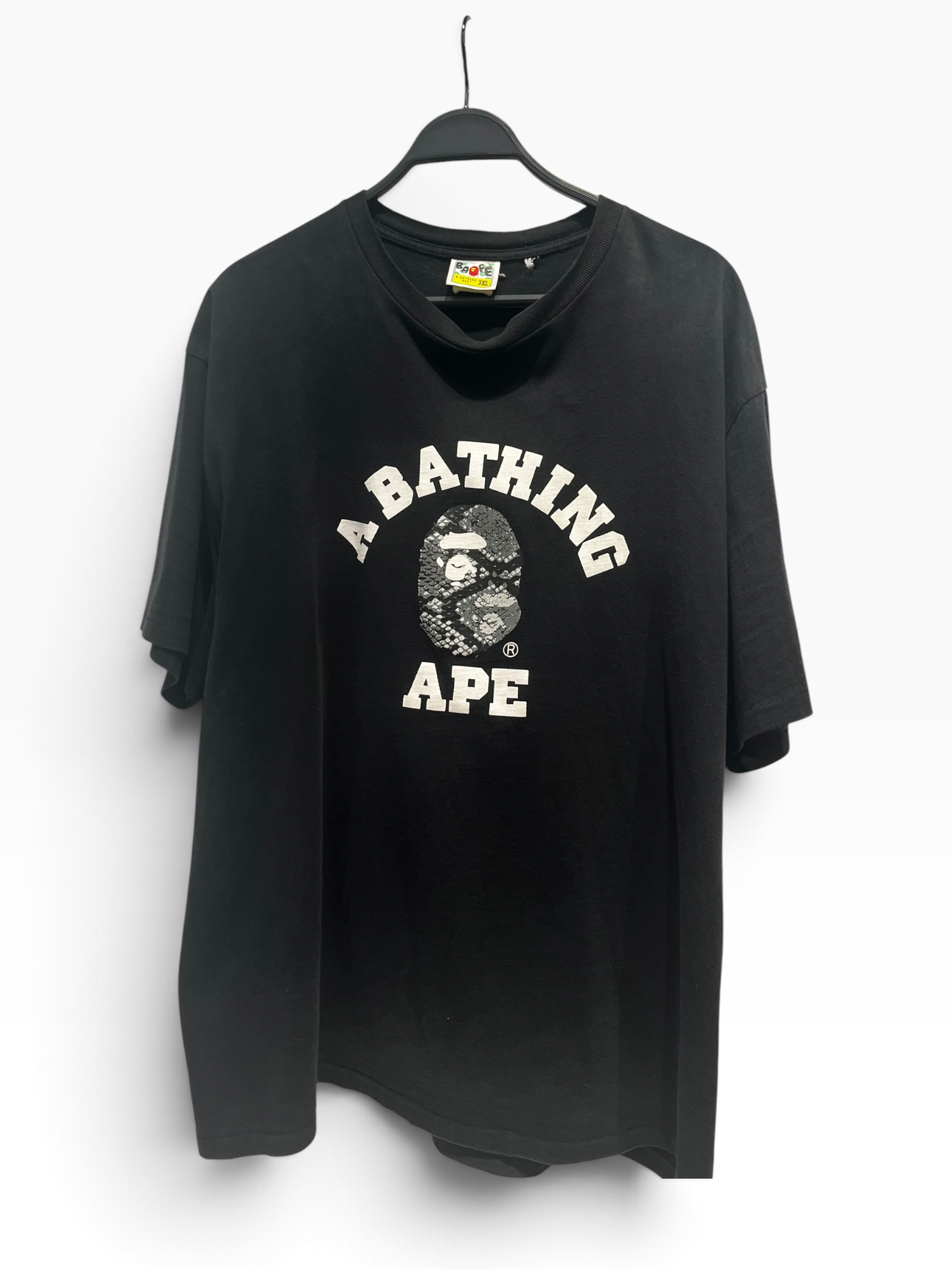 A BATHING APE/T-Shirt/XXXL/Cotton/BLK/Graphic/A BATHING SNAKESKIN LOGO view 1