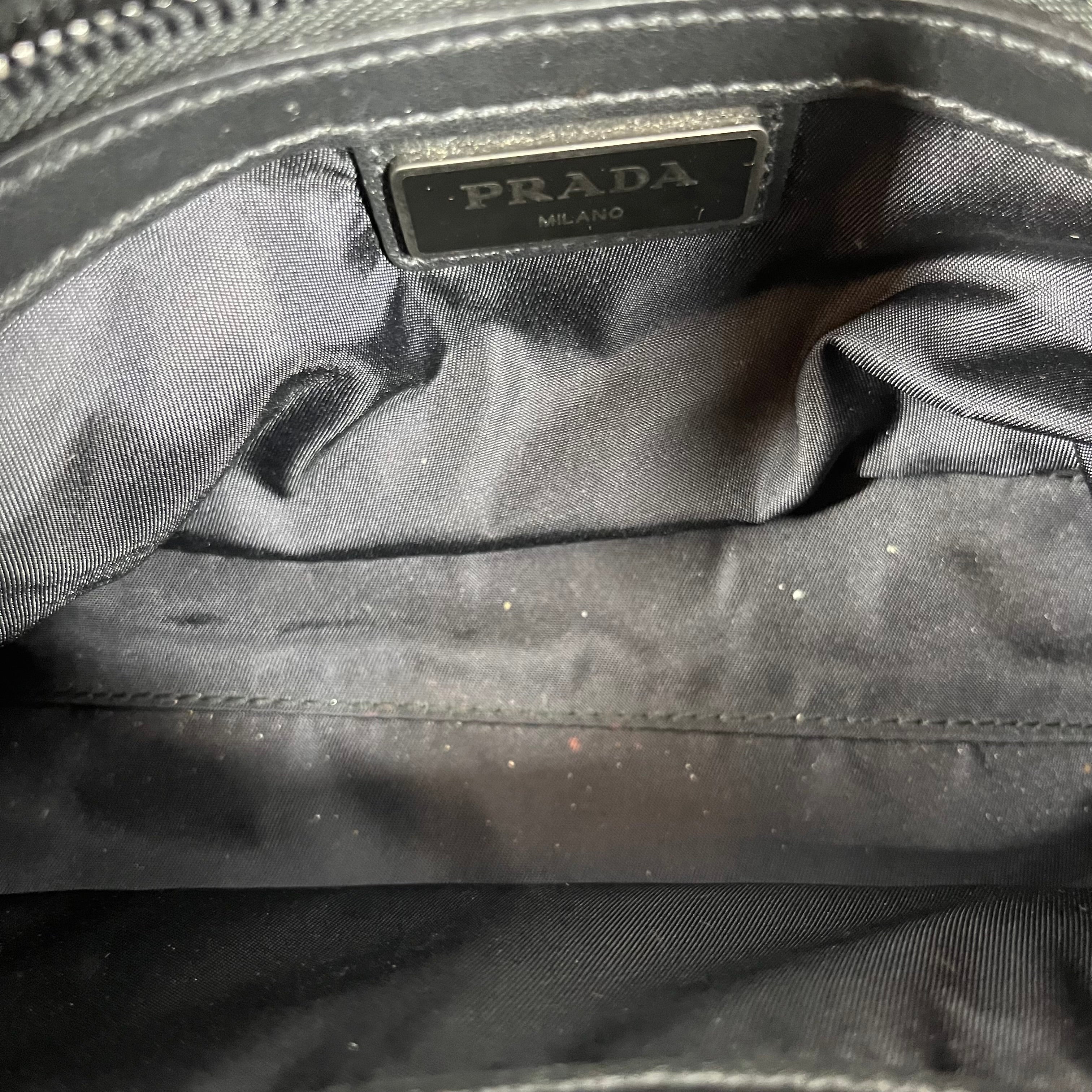 PRADA/Cross Body Bag/Leather/BLK/classic leather cross body view 4