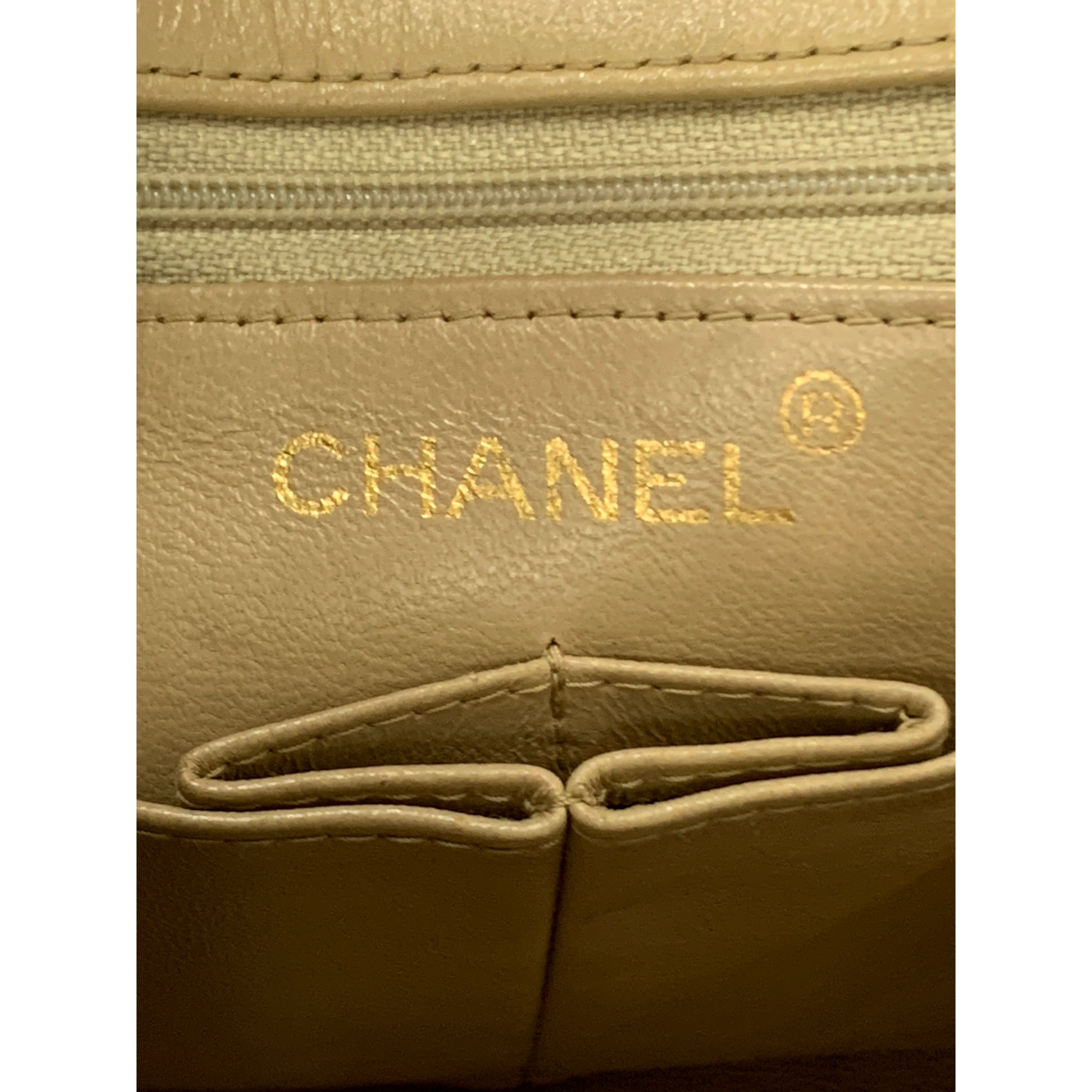 CHANEL/Cross Body Bag/Leather/Beige/quilted flap view 6