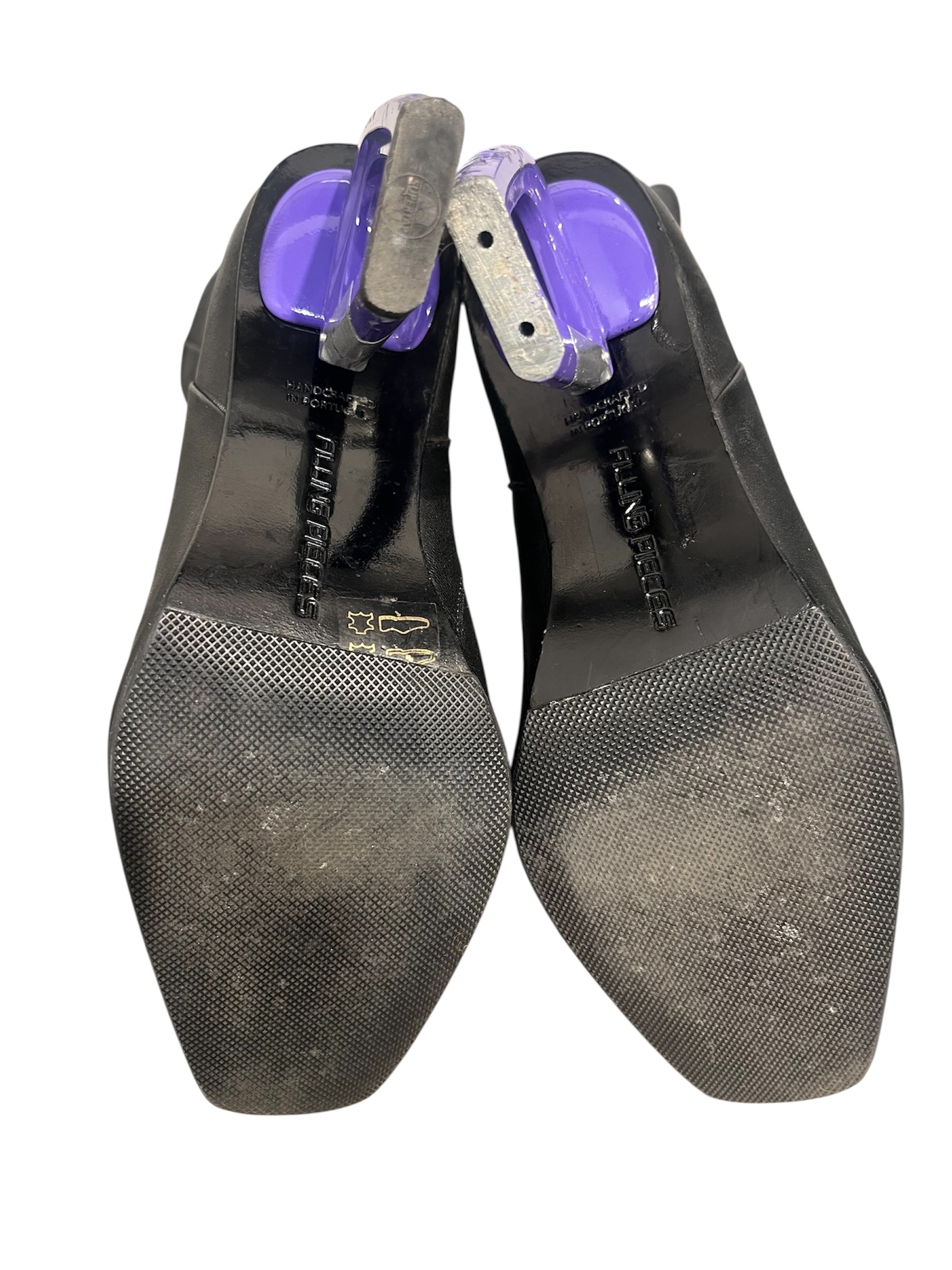 FILLING PIECES/Heels/EU 36/Leather/BLK/purple carabiner heel view 5