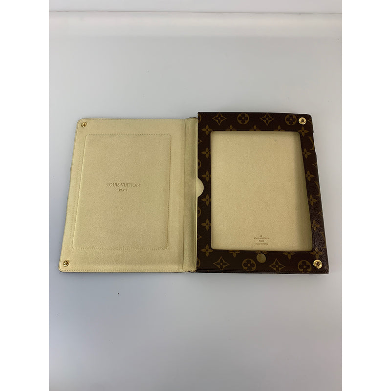 LOUIS VUITTON/Accessories/Brown/ETUI iPad_MONOGRAM CANVAS/M93803