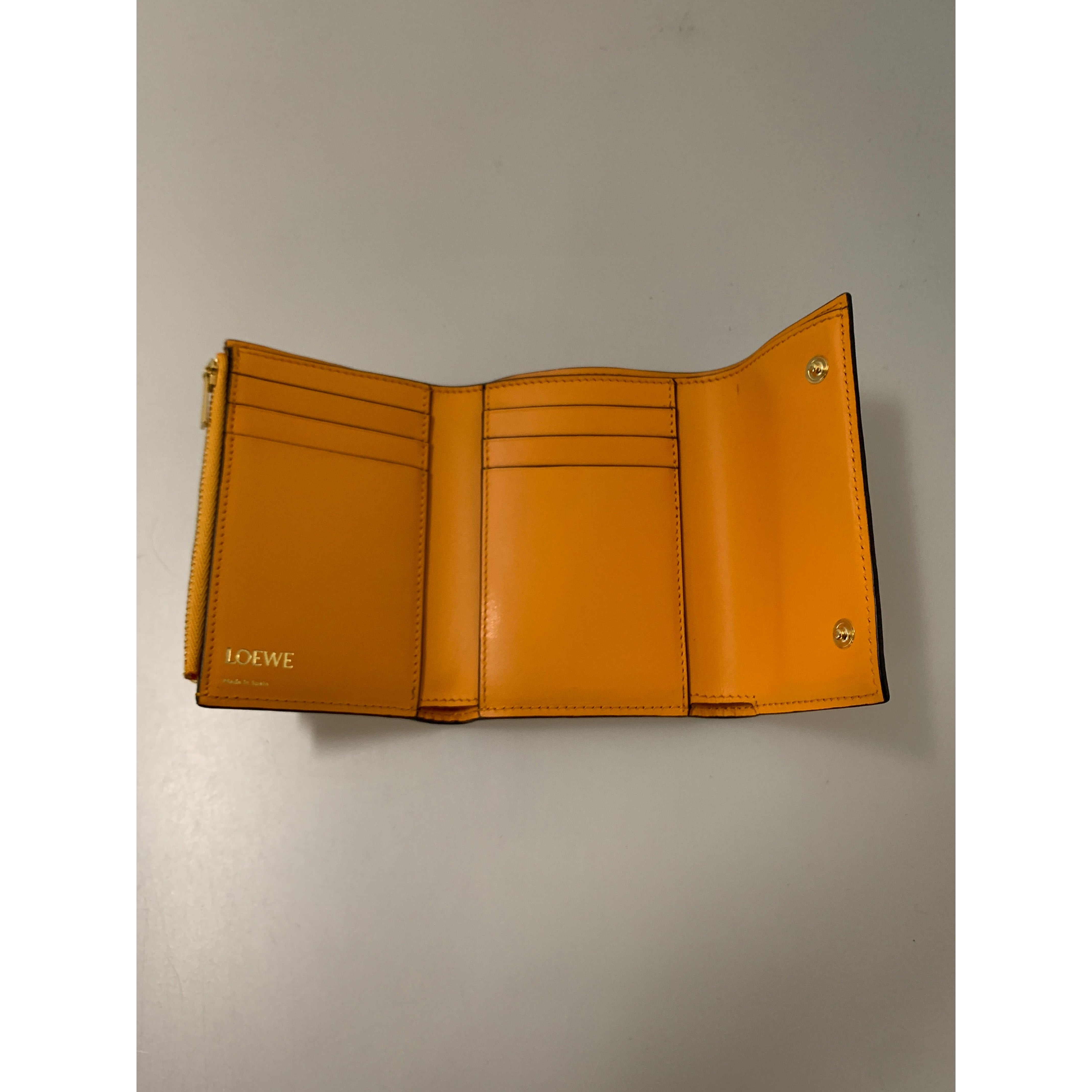 LOEWE/Trifold Wallet/Yellow/Cowhide/All Over Print/C499S97X07 view 4
