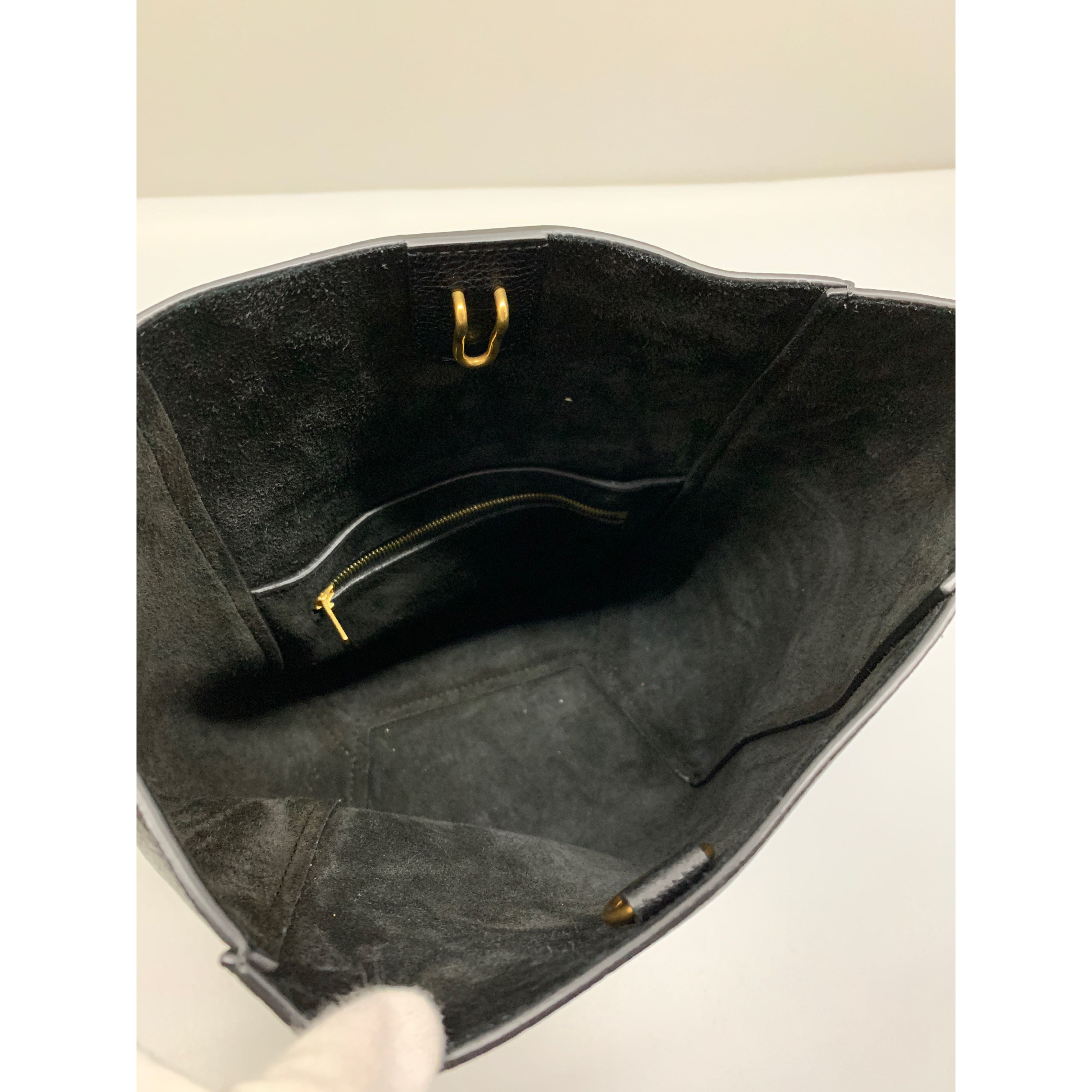 CELINE/Cross Body Bag/Black/Leather/18930 view 4